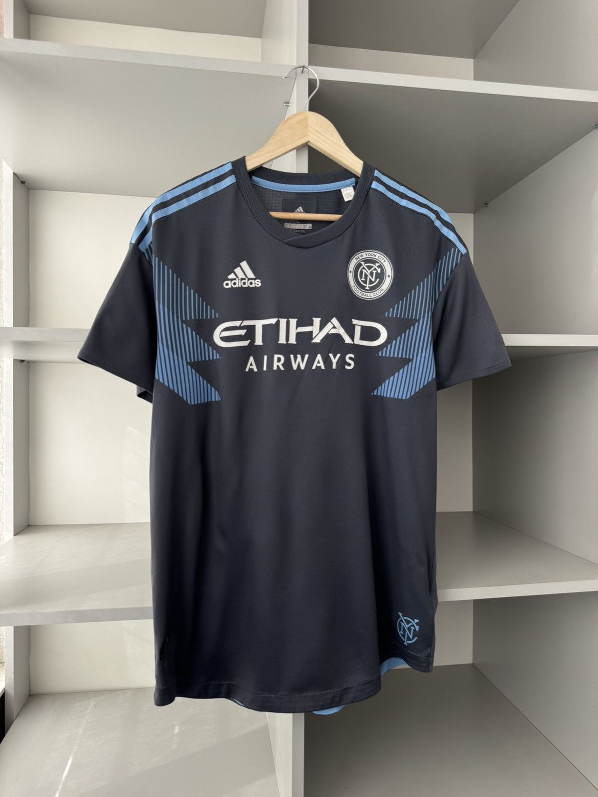 Adidas Adidas New York City MLS 2018 Home Jersey CE3261 Size US L / EU 52-54 / 3 - 1 Thumbnail