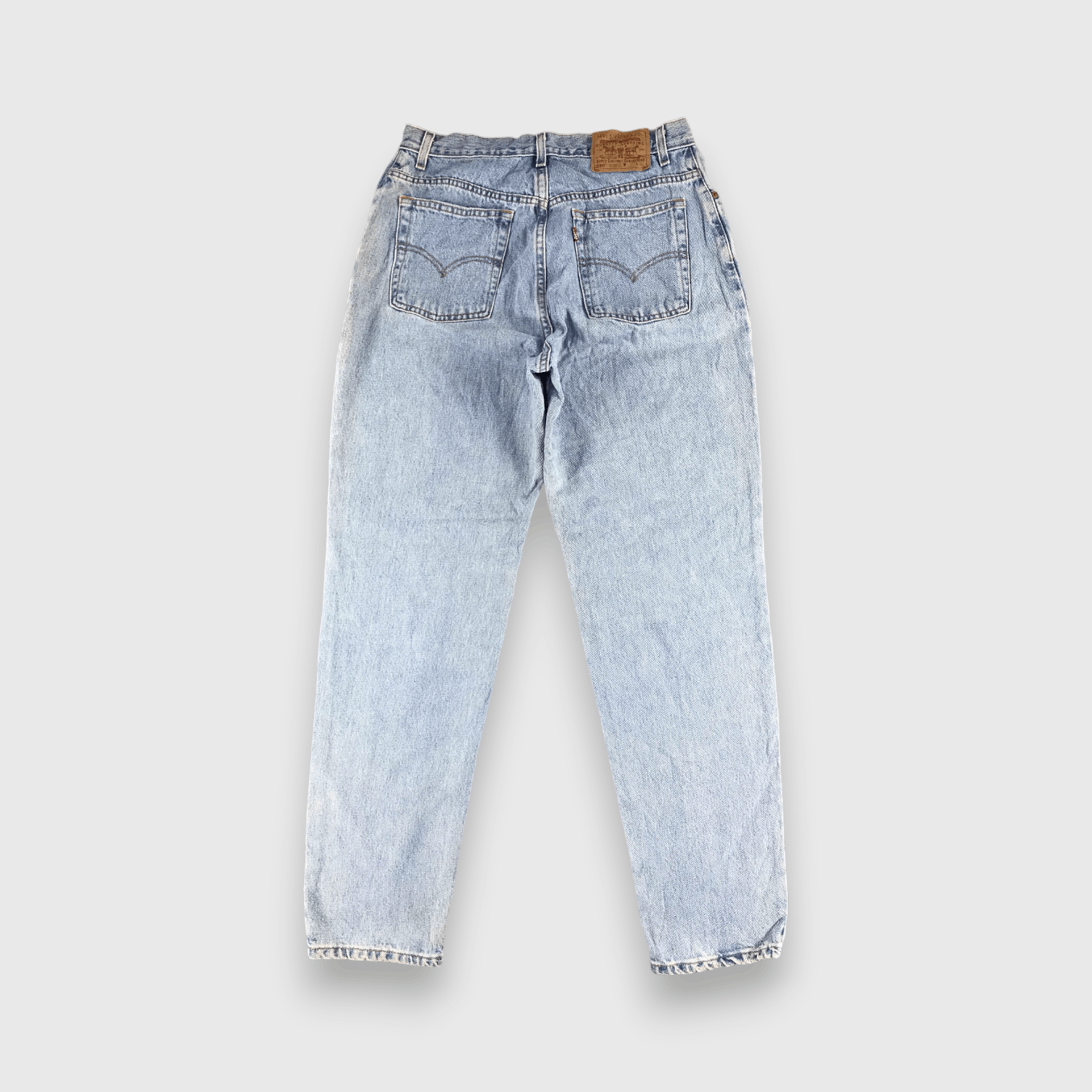 Levi's Vintage Levis 550 Jeans Medium Wash Denim -J551 Size US 32 / EU 48 - 2 Thumbnail