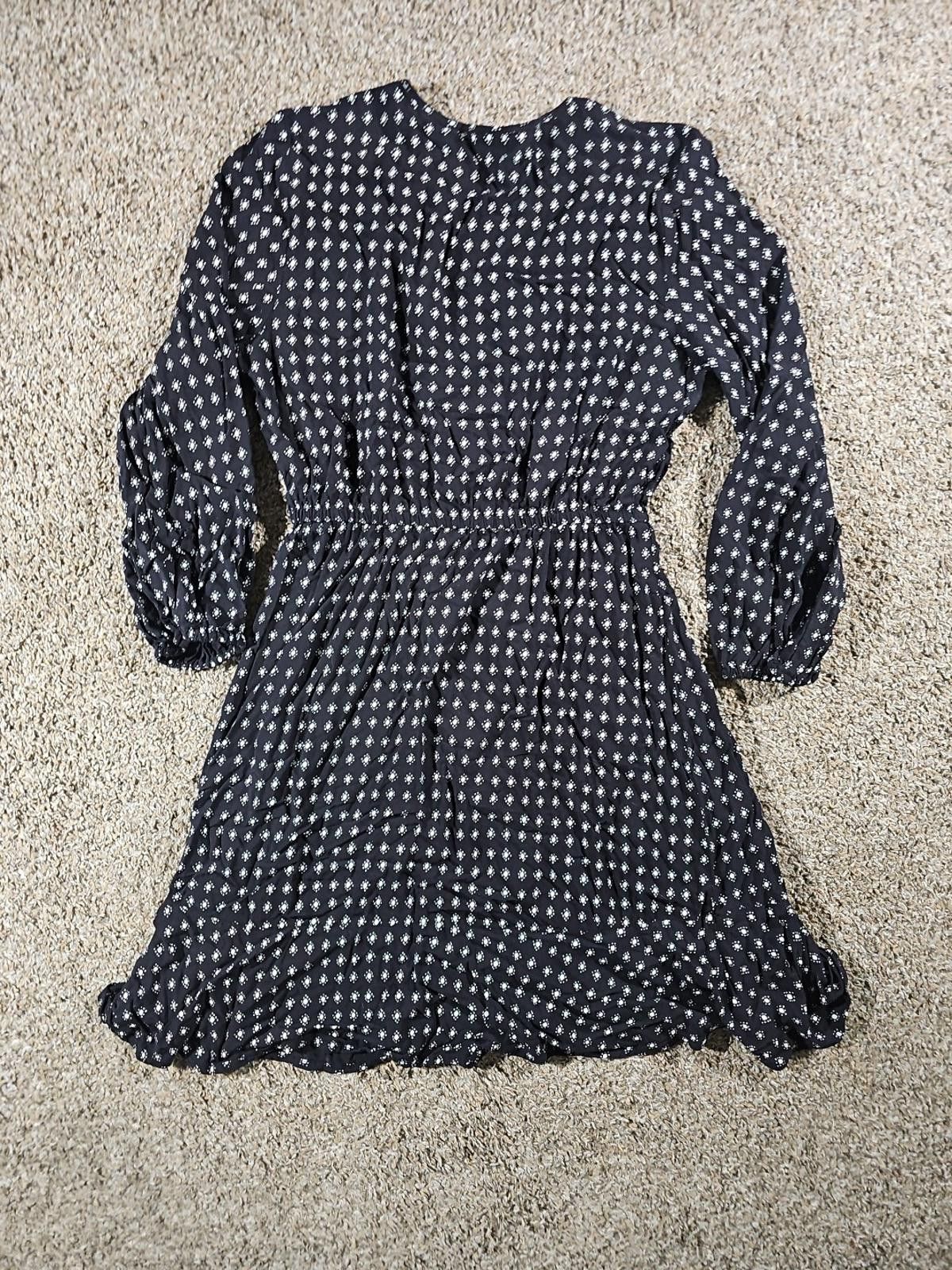 Old Navy Old Navy Medium LS Black Dress Size M / US 6-8 / IT 42-44 - 8 Thumbnail