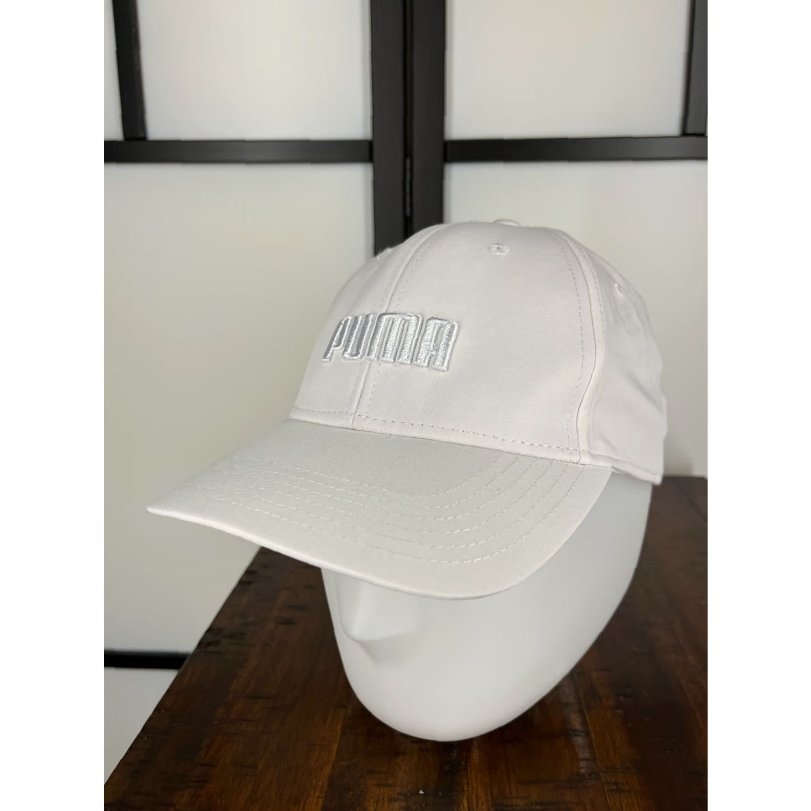 Puma PUMA Hat Cap Fitted Adult Medium White Embroidered Polyester Spandex Blend Golf Hat/Cap Modern Logo Size ONE SIZE - 4 Thumbnail