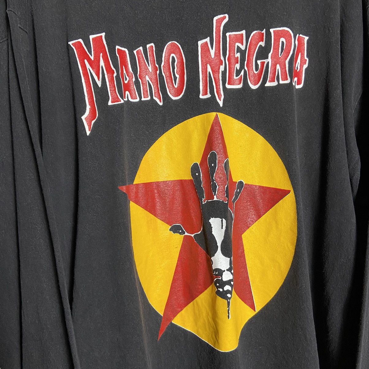 Band Tees Vintage 90s Mano Negra Band Tee / Punk Long Sleeve Size US XL / EU 56 / 4 - 3 Thumbnail