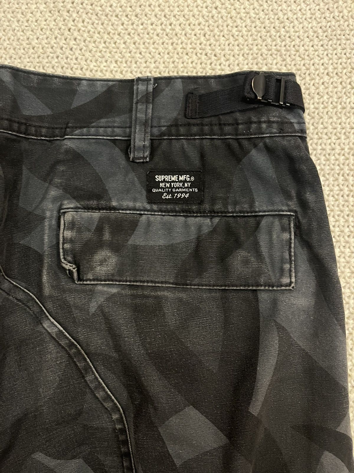 Supreme Supreme Black Tribal Camo Cargos Size US 30 / EU 46 - 5 Thumbnail