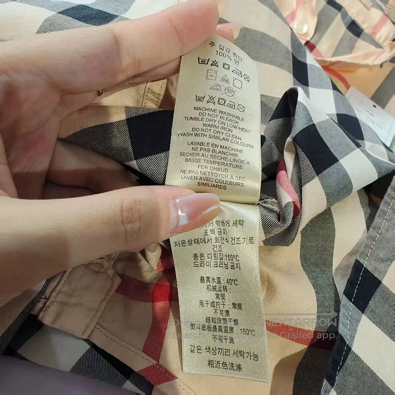 Burberry burberry plaid shirt size m lightly used. Size US M / EU 48-50 / 2 - 6 Thumbnail