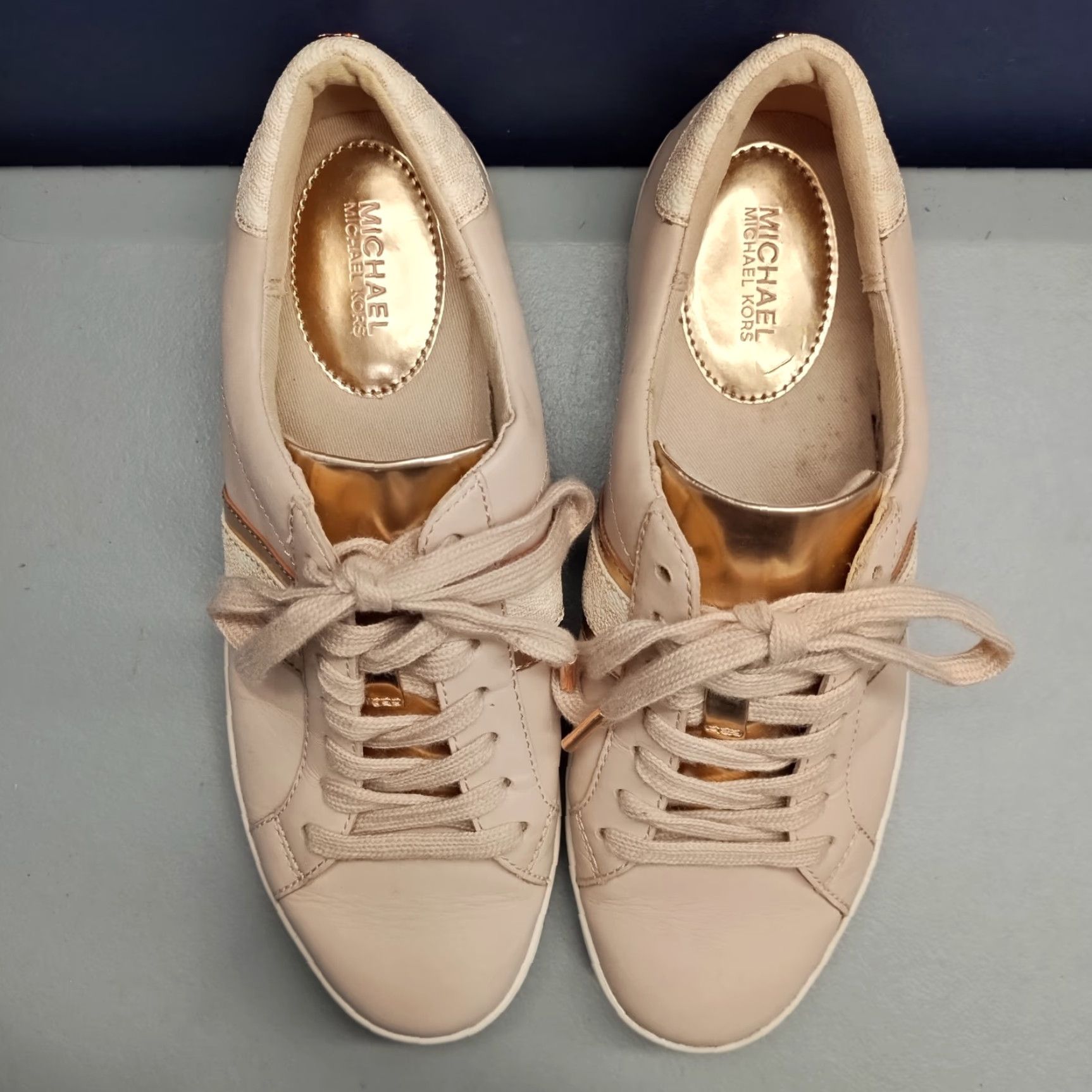 Michael Kors Michael Kors Womens Size 6M Pink White Leather Cap Toe Lace Up Casual Sneakers Size ONE SIZE - 6 Thumbnail