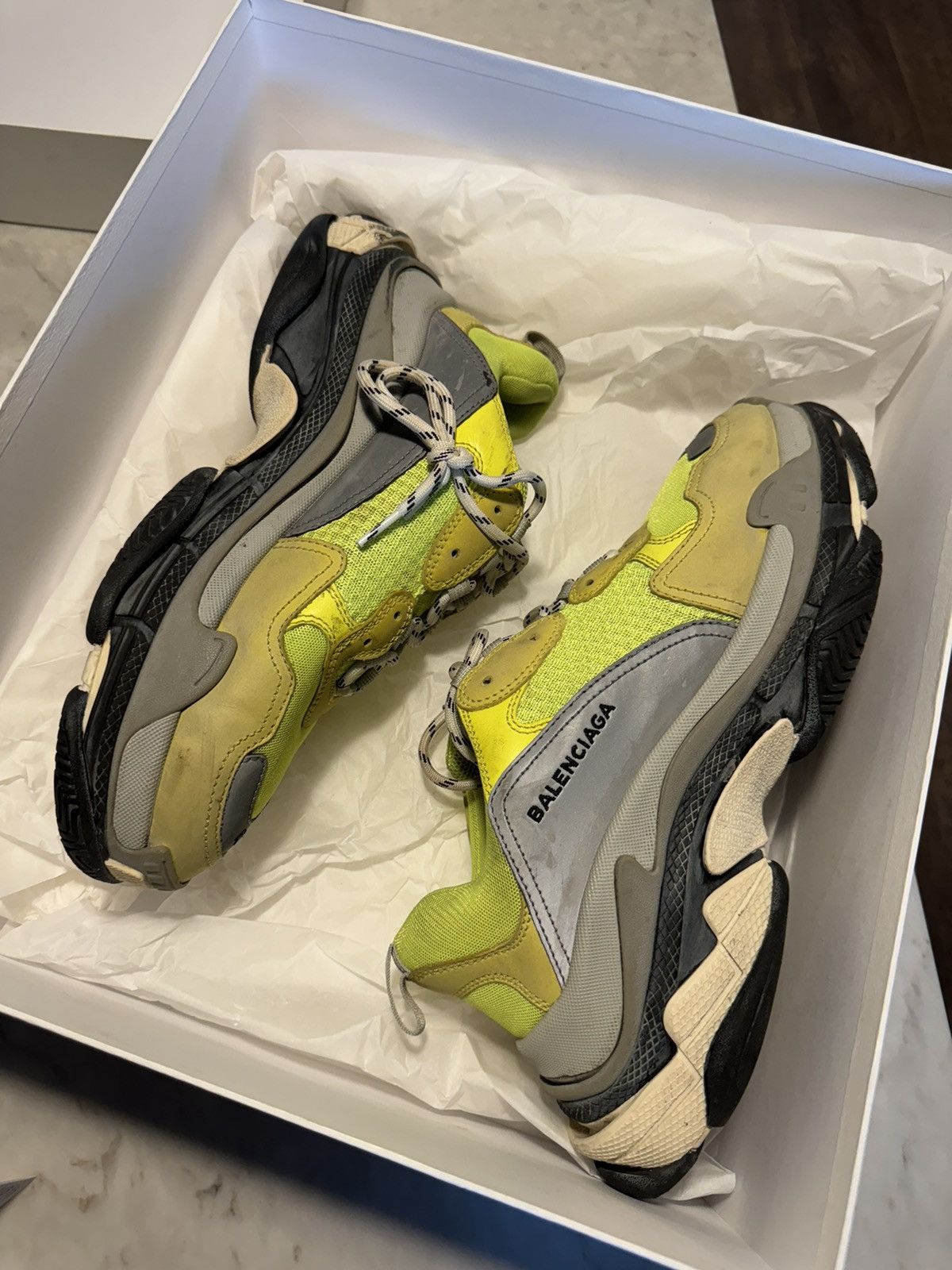 Balenciaga Balenciaga Triple-S Sneaker Size US 10 / EU 43 - 4 Thumbnail