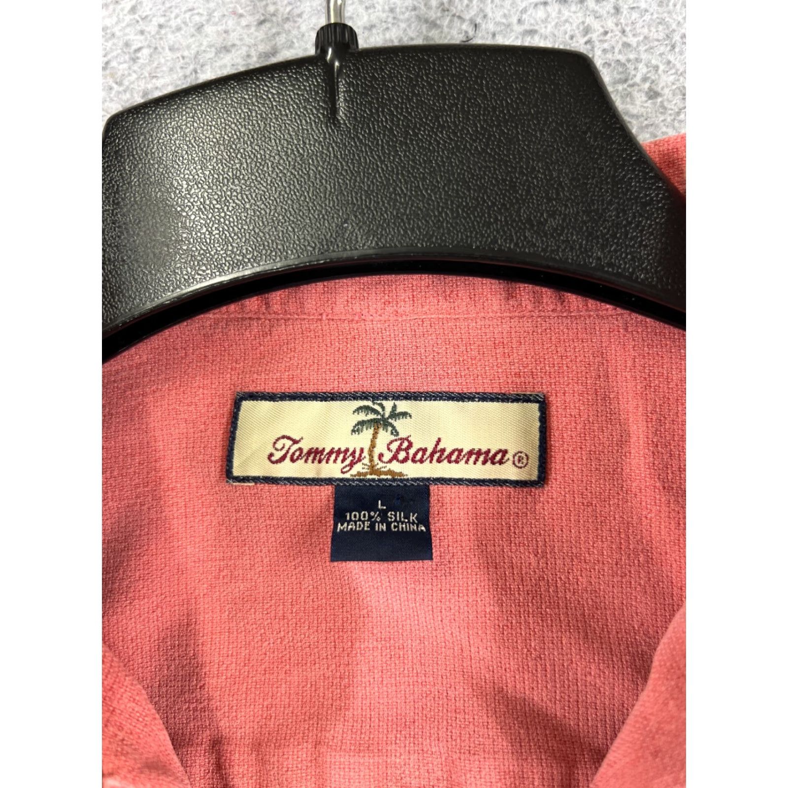 Tommy Bahama Tommy Bahama Shirt Men Large Pink Solid 100% Silk Hawaiian Button Up Vacation Size US L / EU 52-54 / 3 - 7 Thumbnail