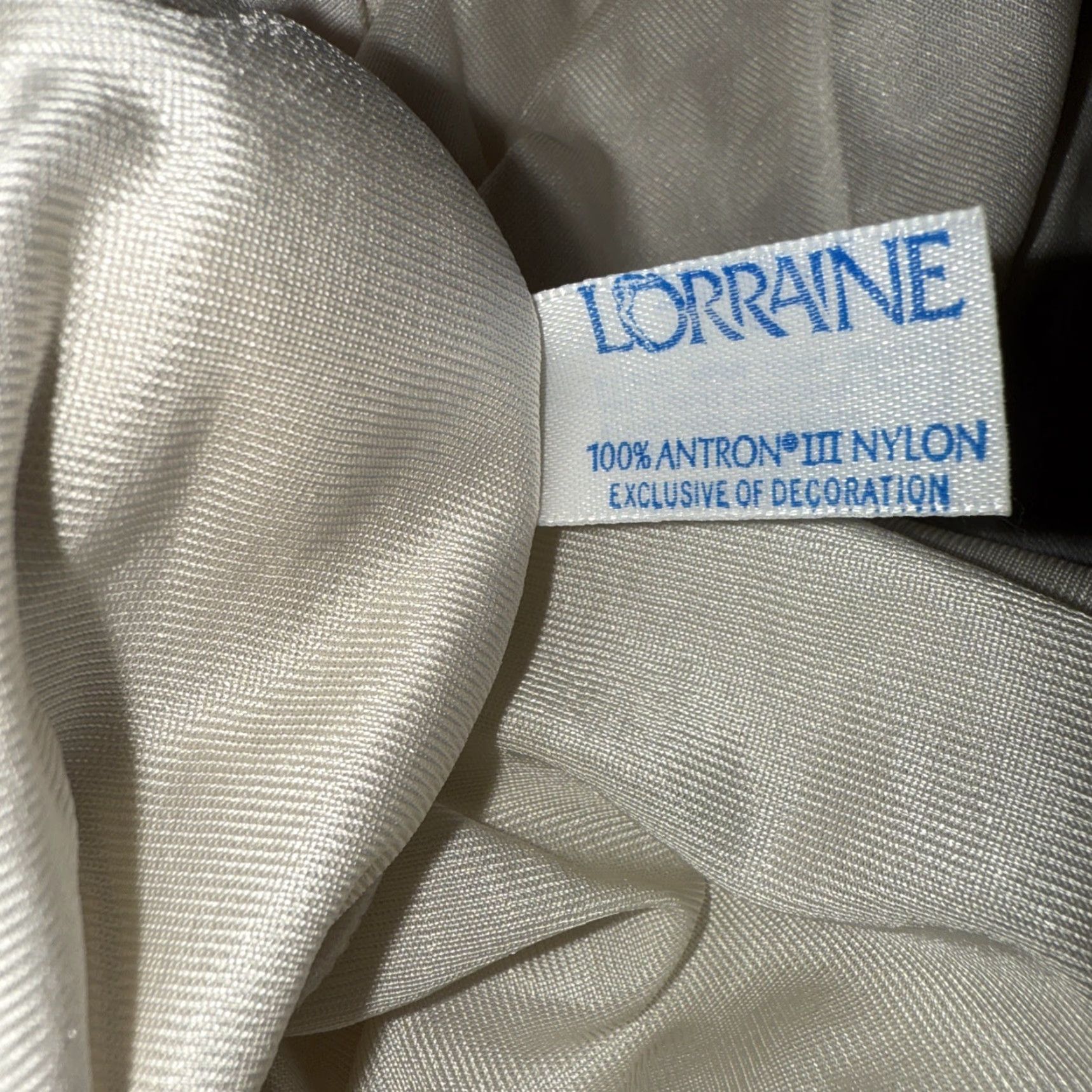 Vintage VINTAGE Lorraine Women’s Nylon Half Slip Cream Lace Trim 28” S Slip Womens Size ONE SIZE - 6 Thumbnail