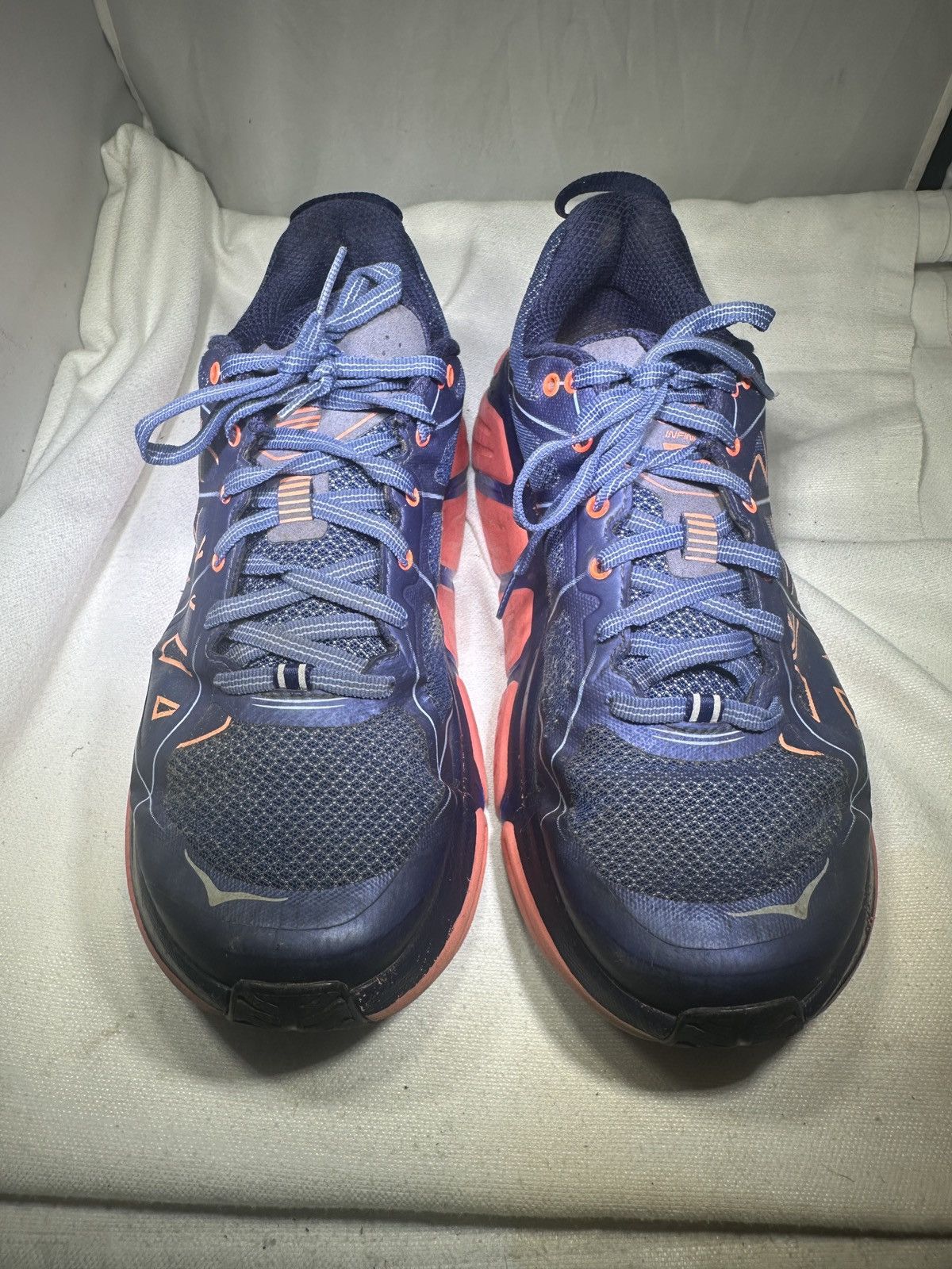 Hoka Hoka Infinite Blue Coral Walk/Running Shoes Women's 9.5 Size US 9.5 / IT 39.5 - 2 Thumbnail