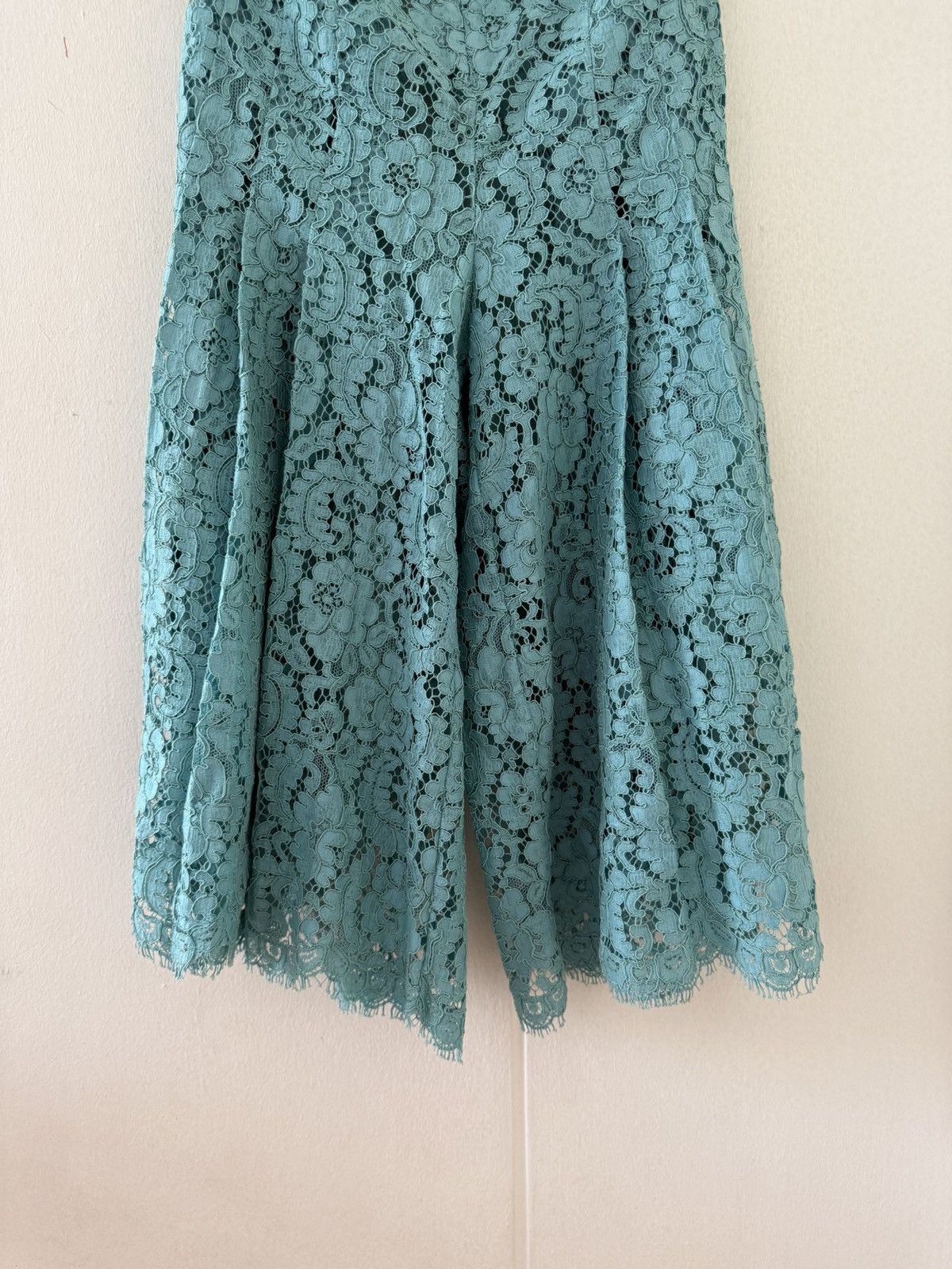 Chanel Lace Capri Size 24" / US 00 / IT 34 - 5 Thumbnail