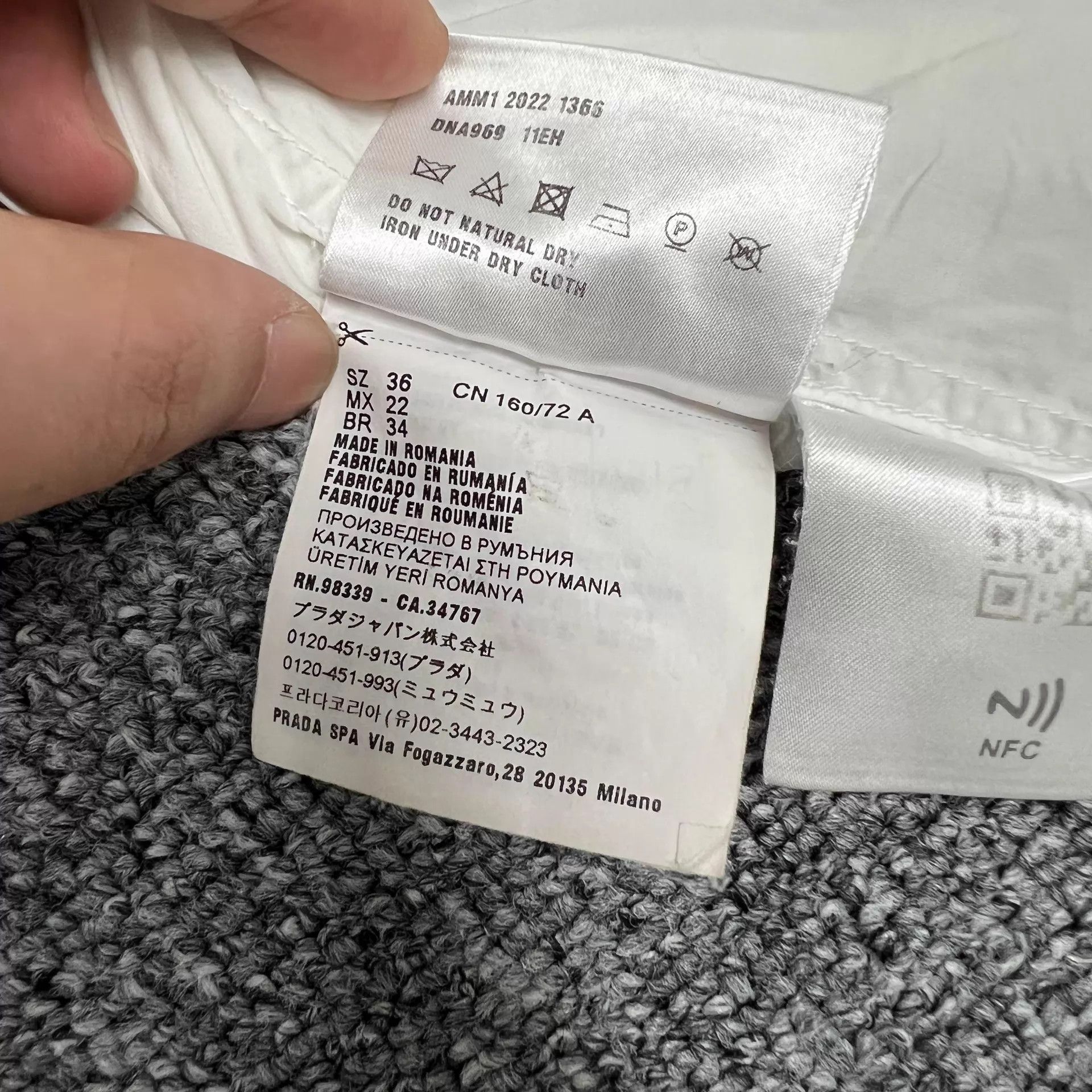 Miu Miu MIU MIU WHITE EMBROIDERED LOGO SHORTSHIRT 36 95% Size XS / US 0-2 / IT 36-38 - 7 Thumbnail