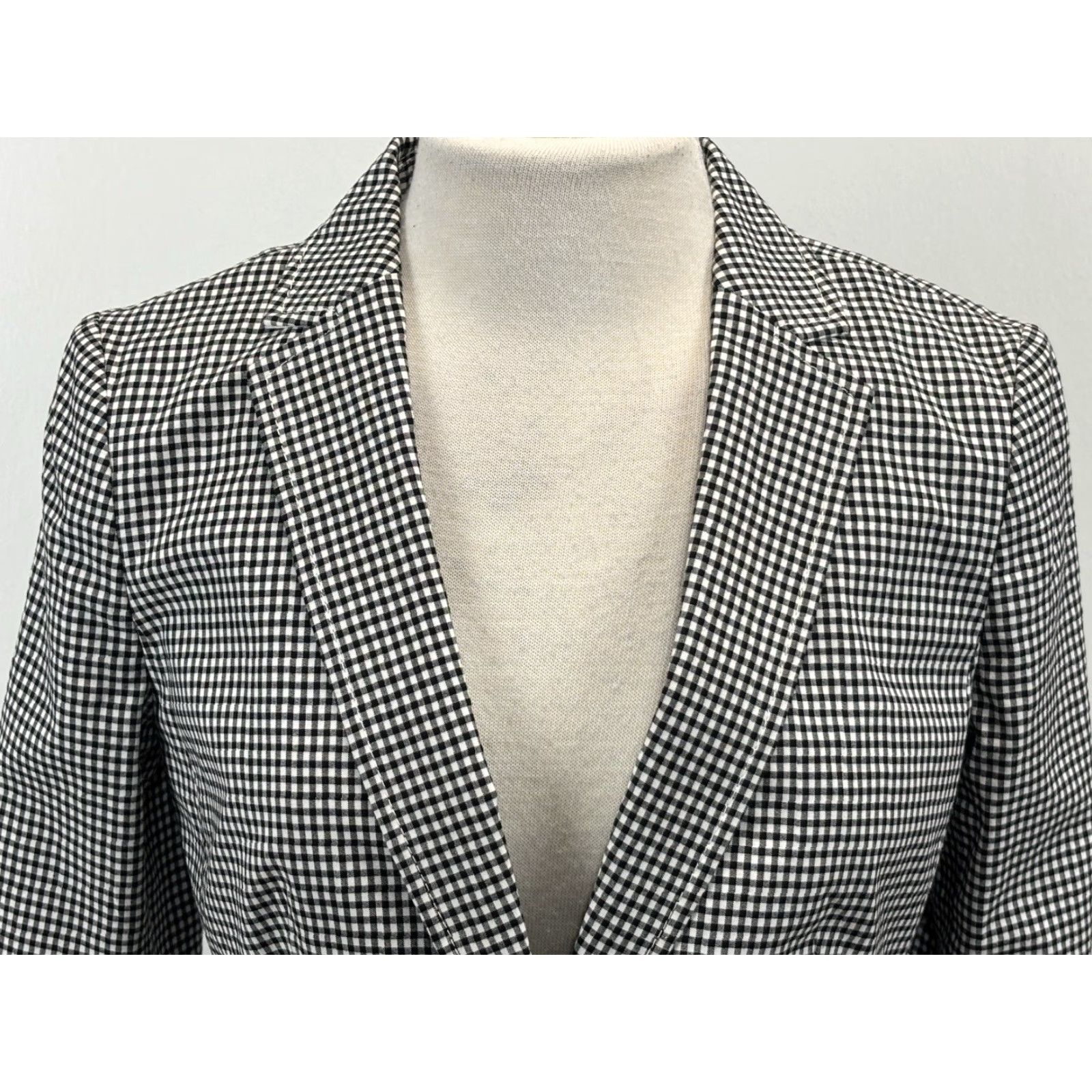 Talbots Talbots Blazer Shirt Women’s 4 Black White Gingham Cotton Lined One-Button Long Sleeve Vintage? (No N/A) Size S / US 4 / IT 40 - 5 Thumbnail