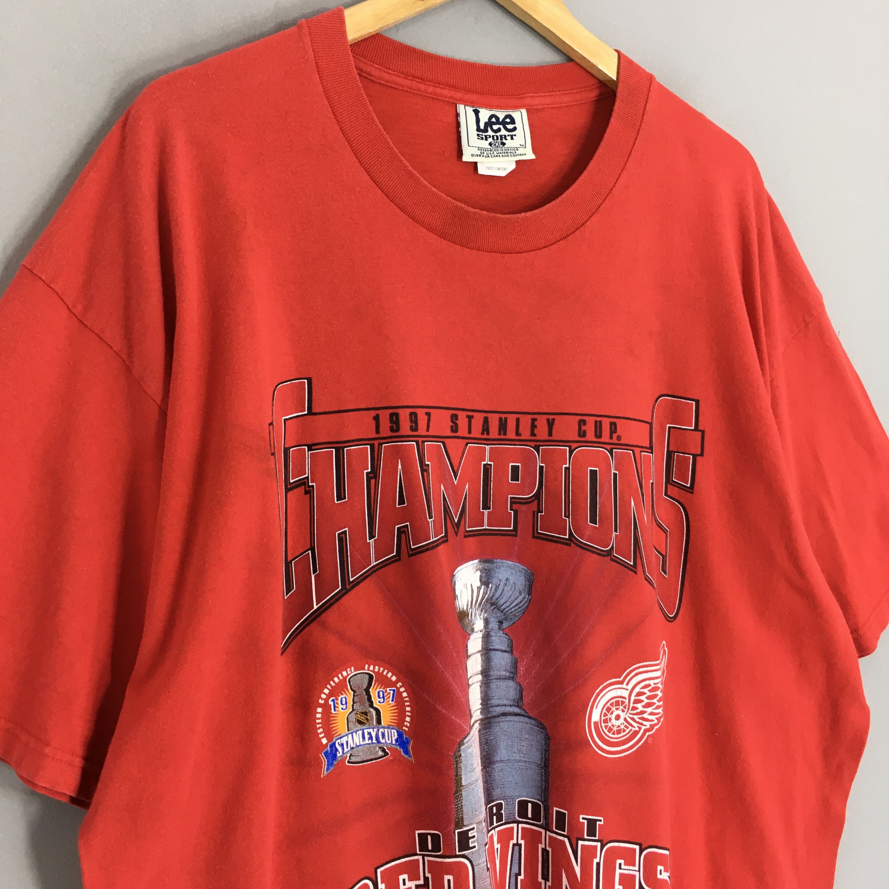 NHL Vintage 90s Detroit Red Wings NHL T Shirt XXLarge Size US XXL / EU 58 / 5 - 3 Thumbnail