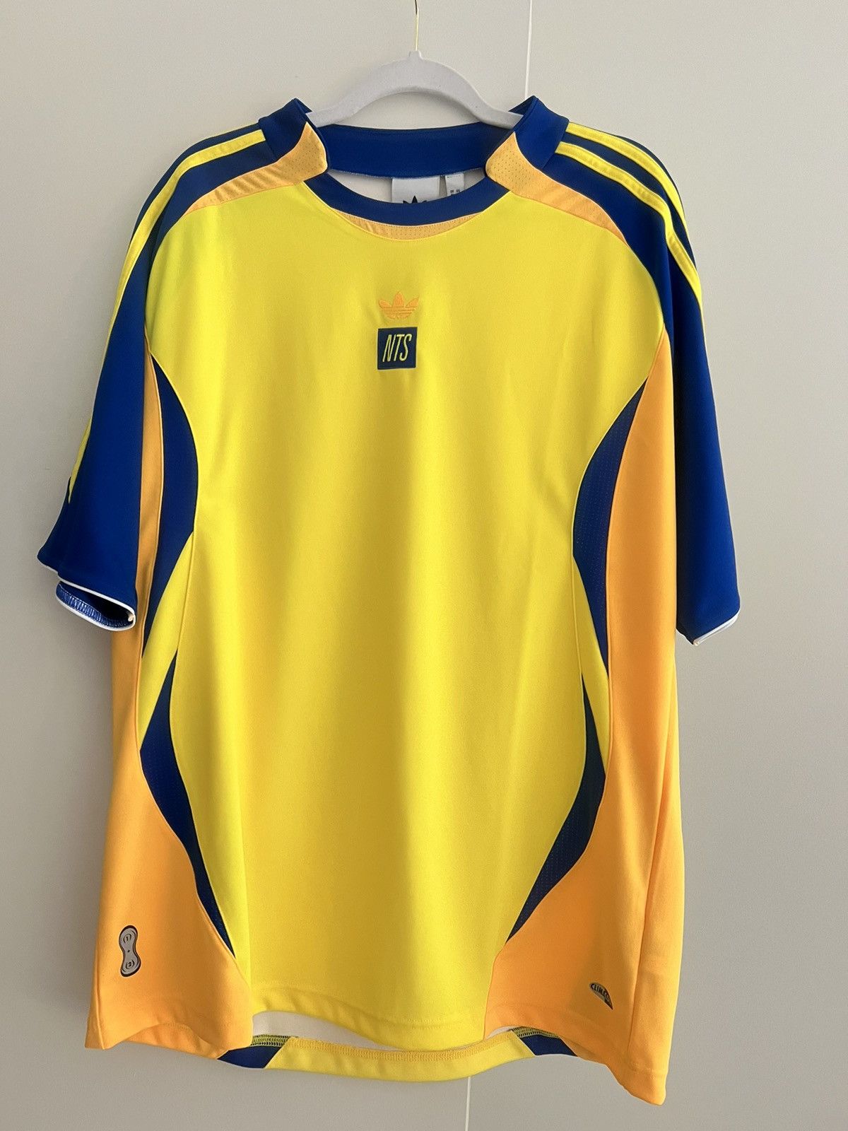 Adidas Brand new yellow Adidas x NTS jersey Size US M / EU 48-50 / 2 - 1 Thumbnail