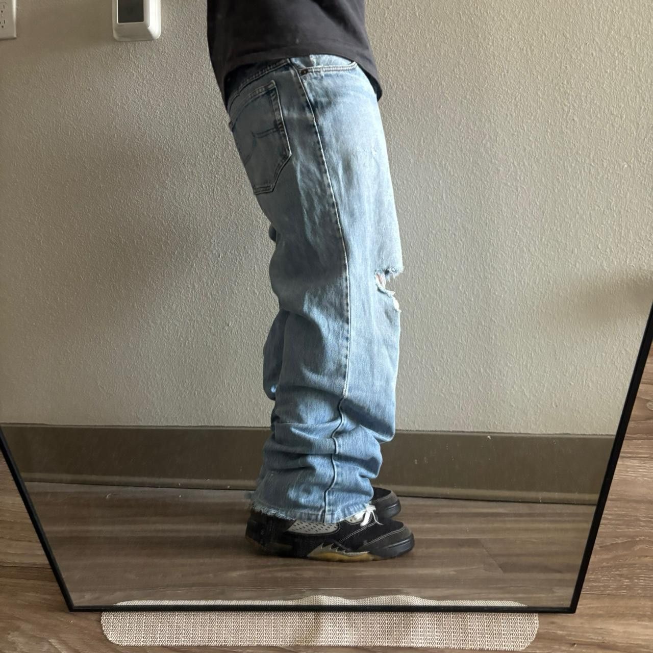 Japanese Brand Crazy Vintage Y2K/2000s Grunge Light Wash Distressed Denim Jeans! 34x30 Size US 34 / EU 50 - 2 Thumbnail