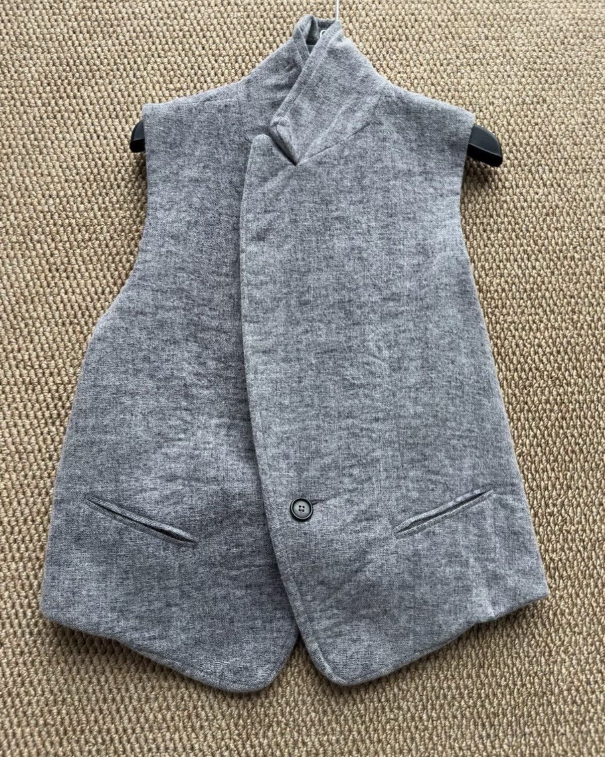 Ann Demeulemeester Ann Demeulemeester Grey Wool Cashmere Vest K23 Size US XS / EU 42 / 0 - 1 Thumbnail
