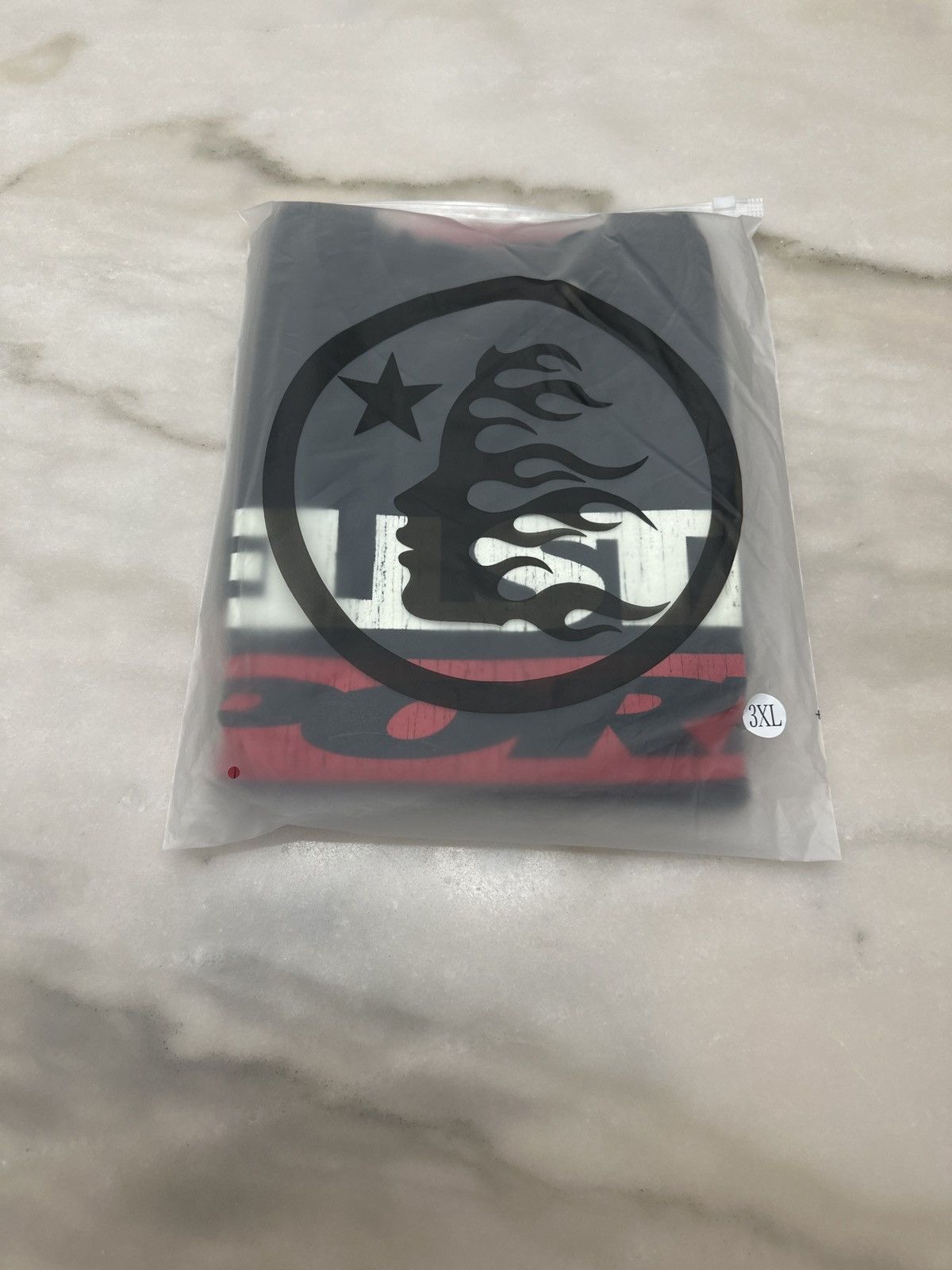 HELLSTAR Hellstar family tee ( XXXL) Size US XXL / EU 58 / 5 - 5 Thumbnail