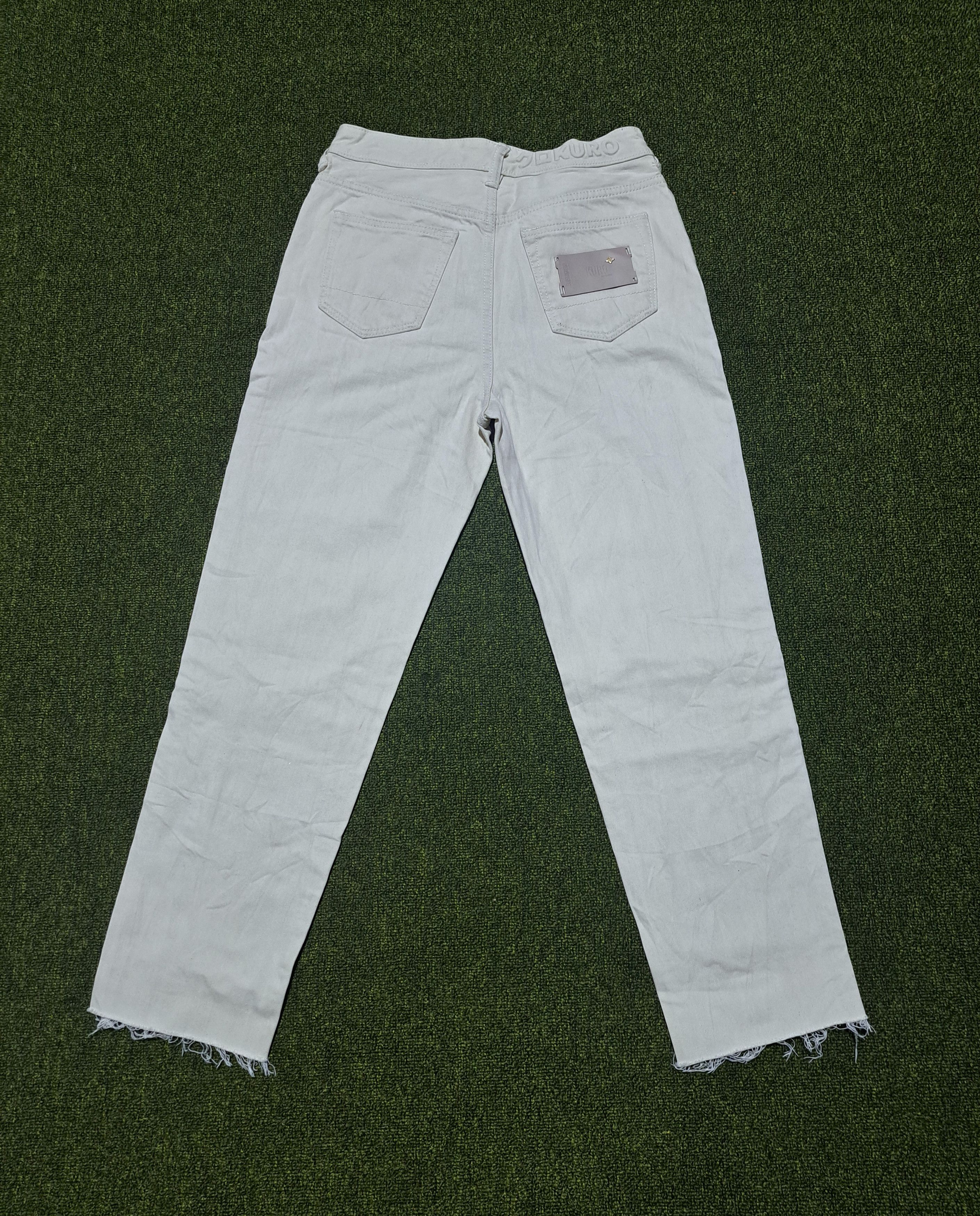 Evisu EVISU KURO Embossed Logo Cropped Jeans Women Sz 26 Size 26" / US 2 / IT 38 - 4 Thumbnail