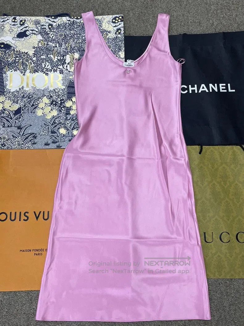 Chanel Chanel 23P Pink Silk Satin Dress. Size US M / EU 48-50 / 2 - 2 Thumbnail