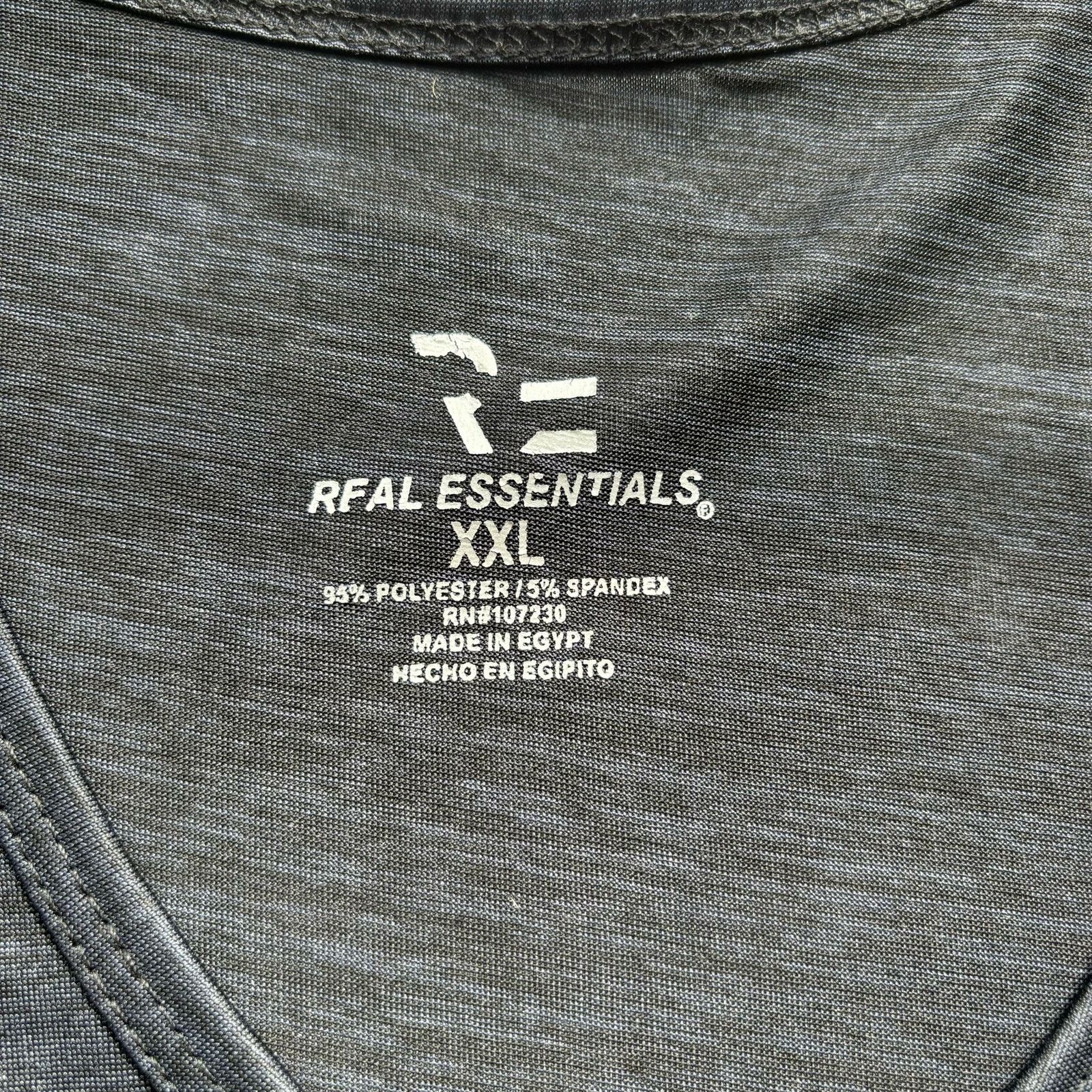 Other RE Real Essentials Charcoal Black Workout Shirt Size XXL NWT Size XXL / US 16-18 / IT 52-54 - 3 Thumbnail