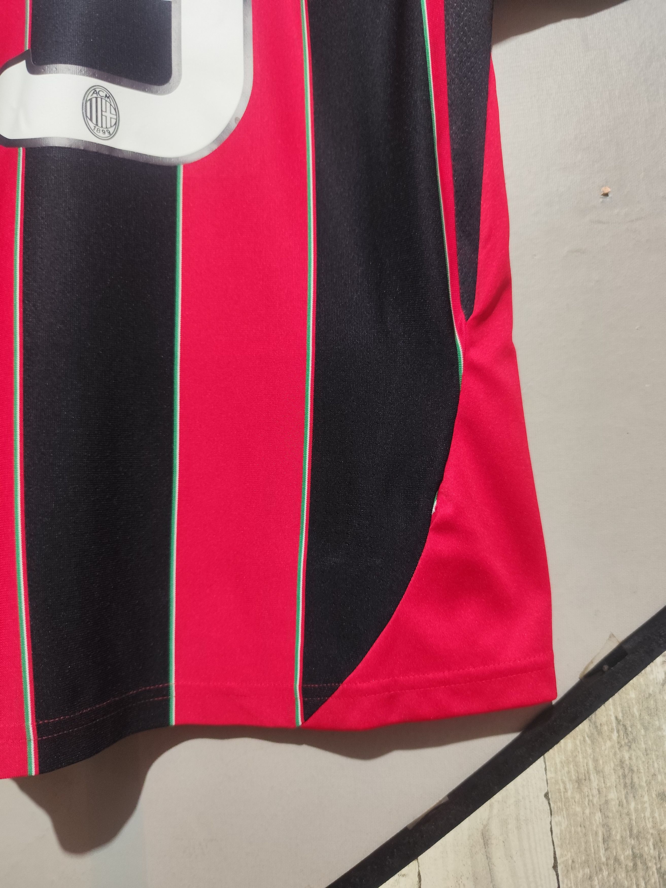 Adidas Adidas x AC Milan 2012/2013 #9 Inzaghi Home Jersey Size US S / EU 44-46 / 1 - 21 Thumbnail