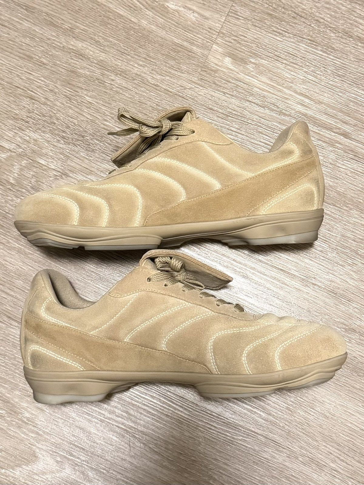Louis Vuitton Louis Vuttion Footprint size 7 1/2 Size US 8.5 / EU 41-42 - 2 Thumbnail