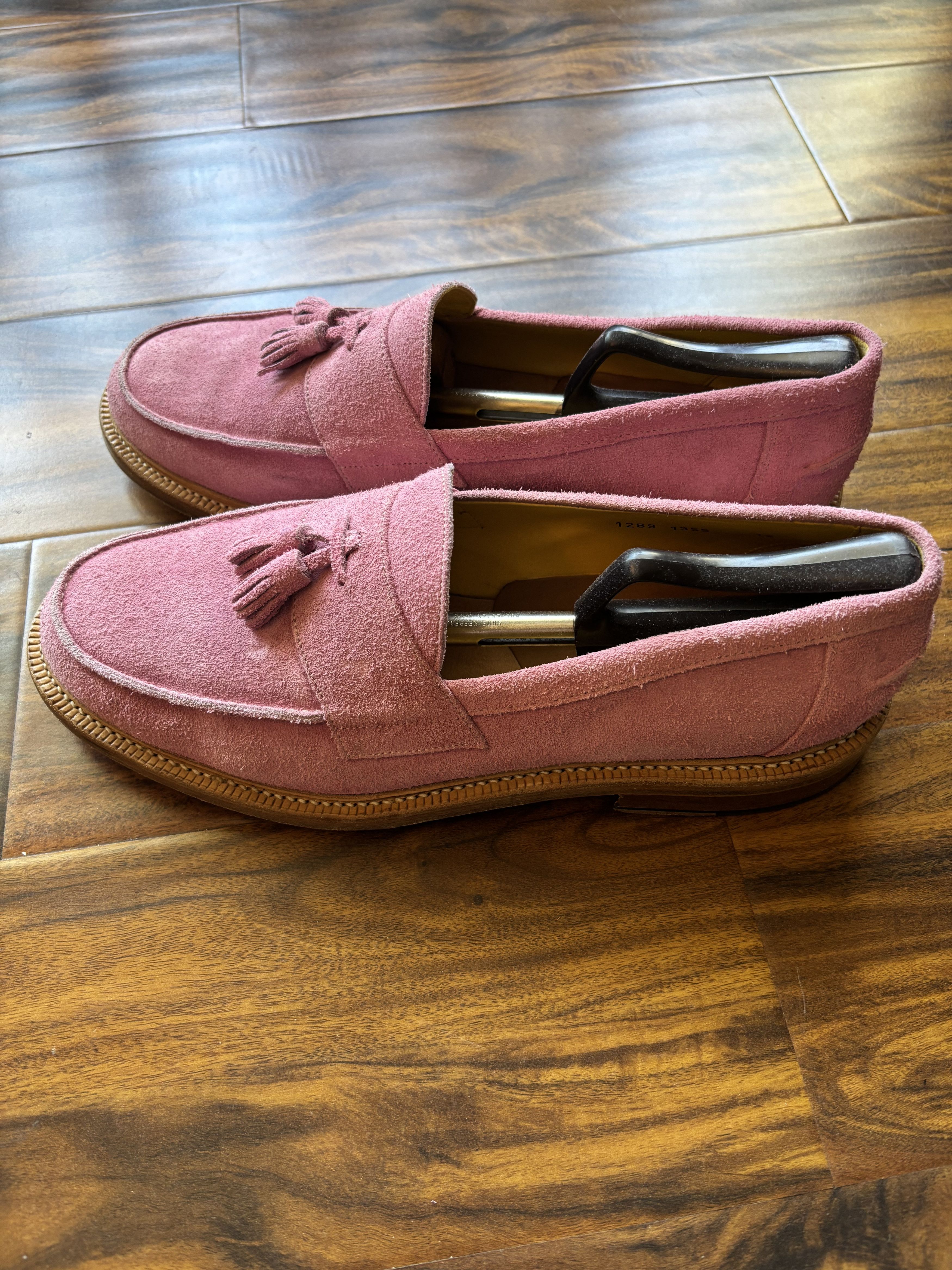 Straye Logan Puff - Black Suede