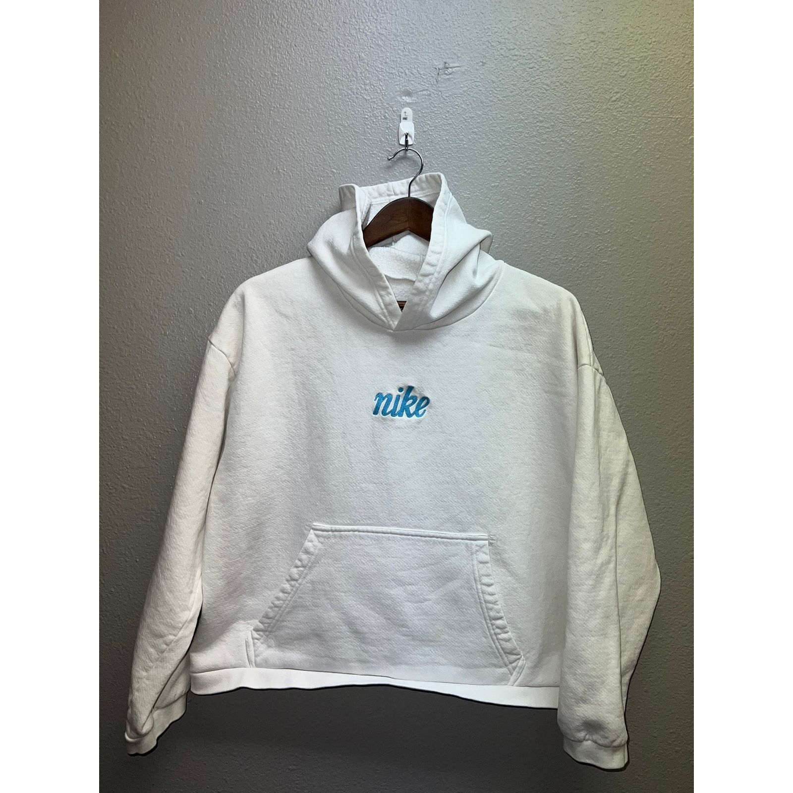 Nike Womens Nike White Hoodie Outerwear Jacket Nike Vintage XL Size XL / US 12-14 / IT 48-50 - 1 Thumbnail