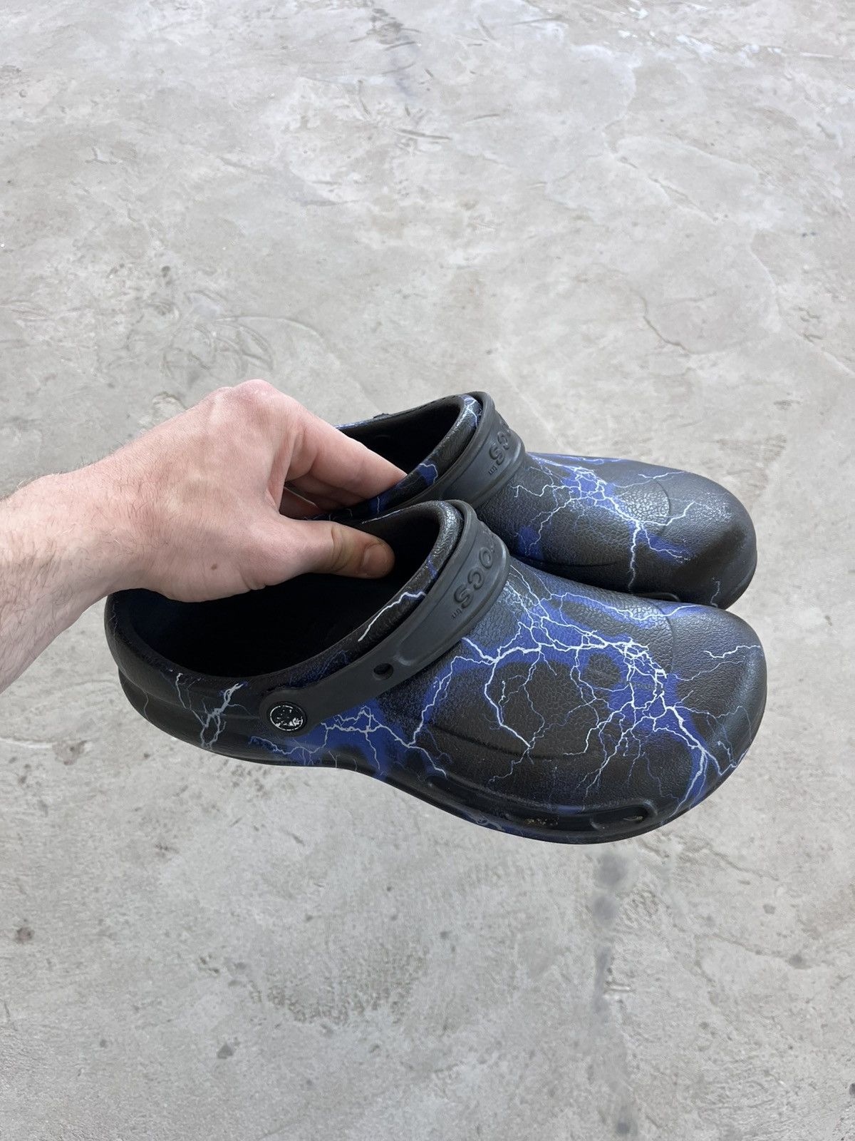 Crocs Vintage Crocs Bistro Clog Black Lightning Bolts Y2K Size US 10 / EU 43 - 1 Thumbnail