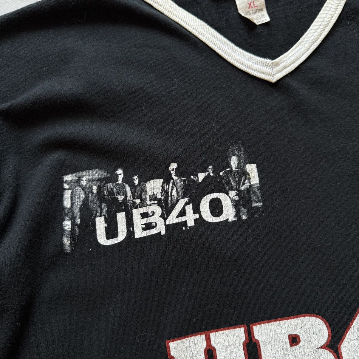 Vintage Vintage UB-40 1998 Labour Of Love III T-Shirt Tee Shirt Size US XL / EU 56 / 4 - 5 Thumbnail