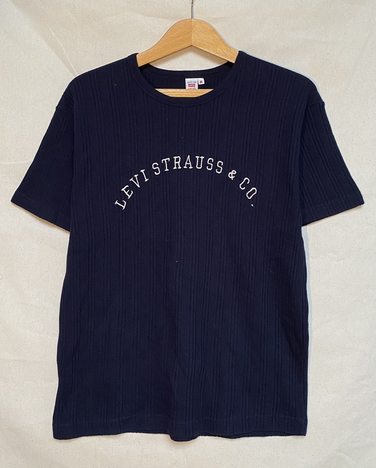 Levi's × Levi's Vintage Clothing × Vintage Levi’s Strauss Vintage Logo Tee Size M Size US M / EU 48-50 / 2 - 1 Thumbnail