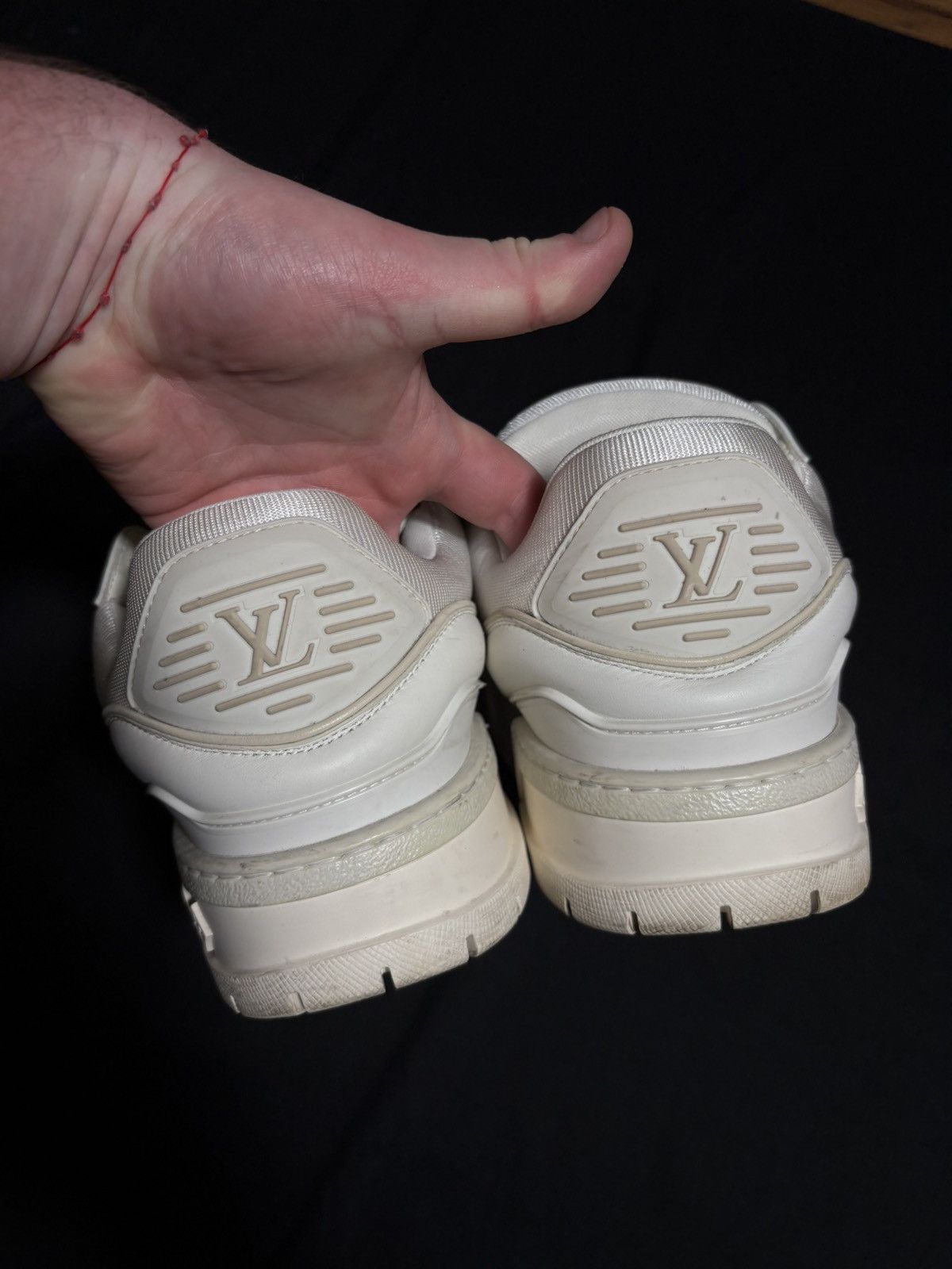 Louis Vuitton Louis Vuitton White Maxi Trainers - Size 9LV Size US 10.5 / EU 43-44 - 5 Thumbnail
