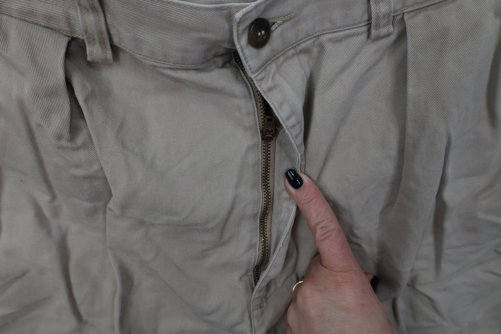 Polo Ralph Lauren Vintage 90s Ralph Lauren Above Knee Golf Chino Shorts Beige Size US 36 / EU 52 - 6 Thumbnail
