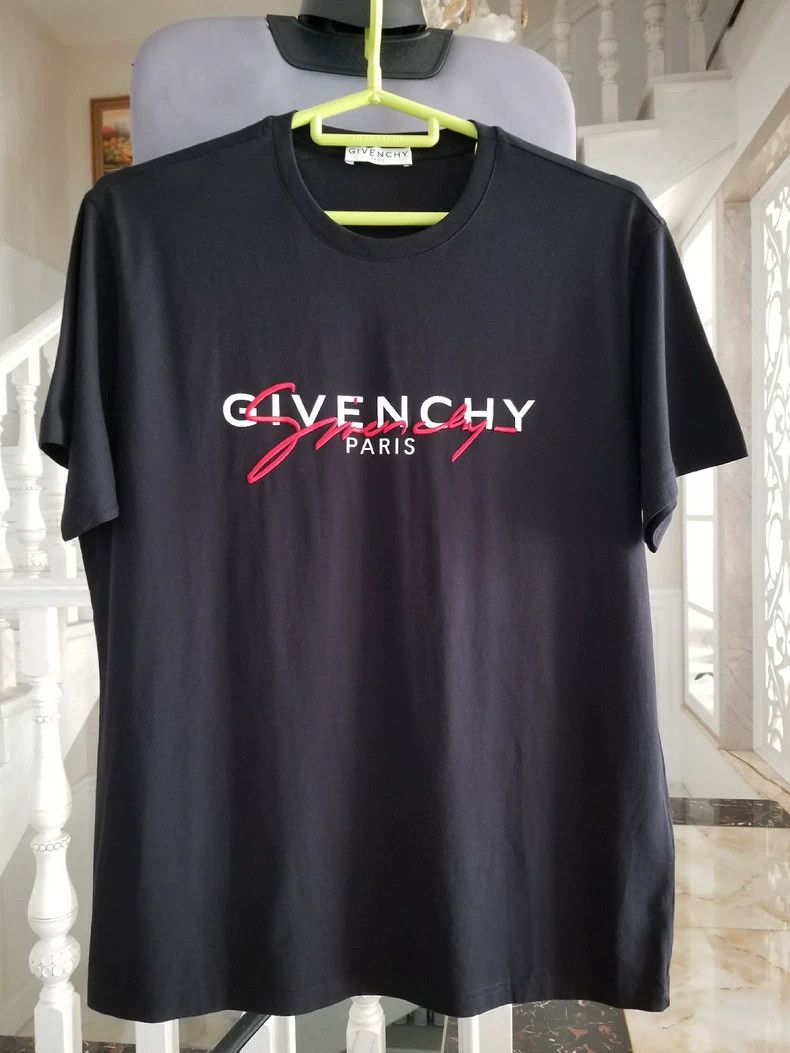 Givenchy Givenchy Black Embroidered T-Shirt 2506-Nextarrow Size US M / EU 48-50 / 2 - 2 Thumbnail