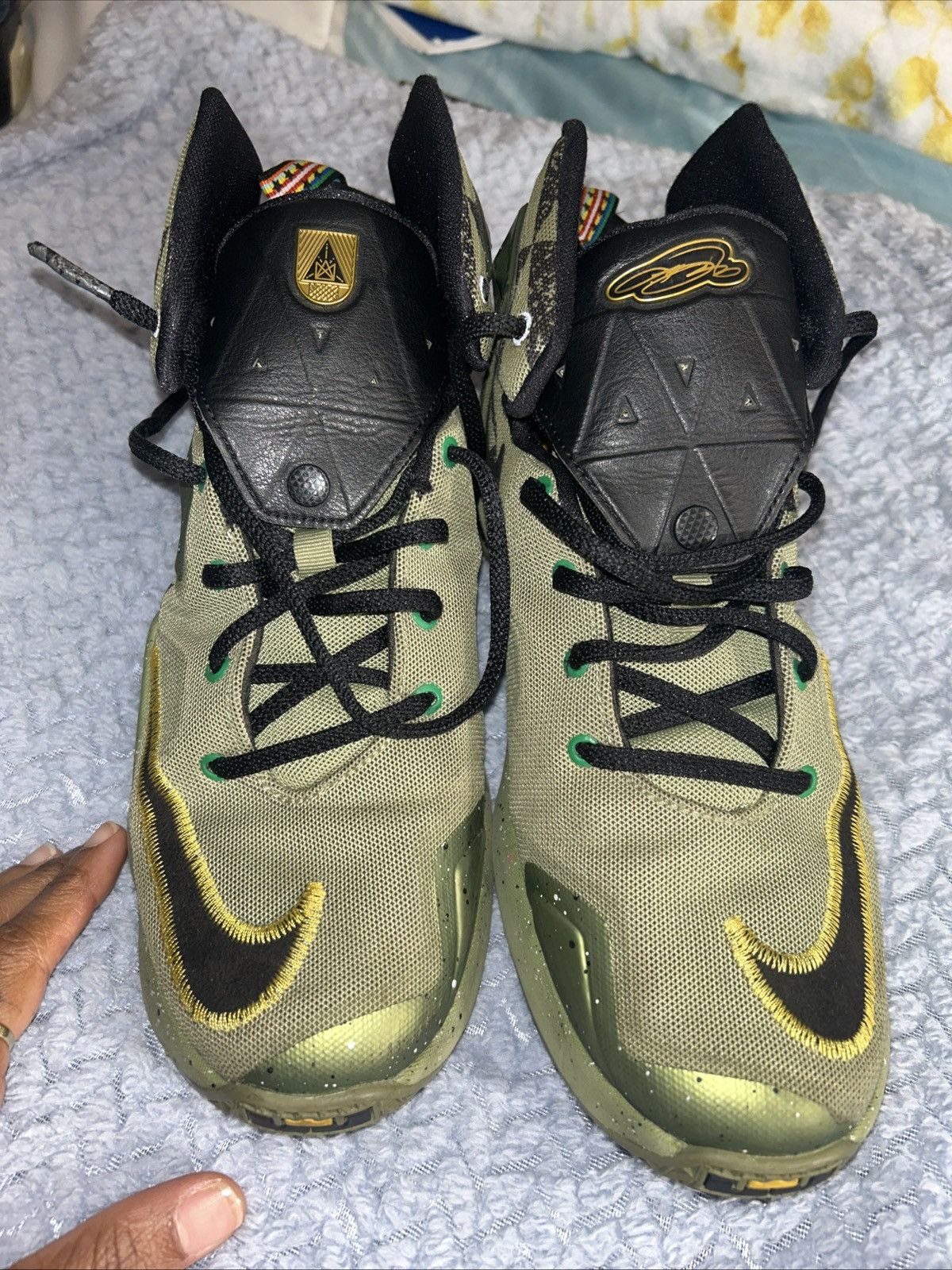 Nike LeBron 13 All Star Size US 7 / EU 40 - 3 Thumbnail
