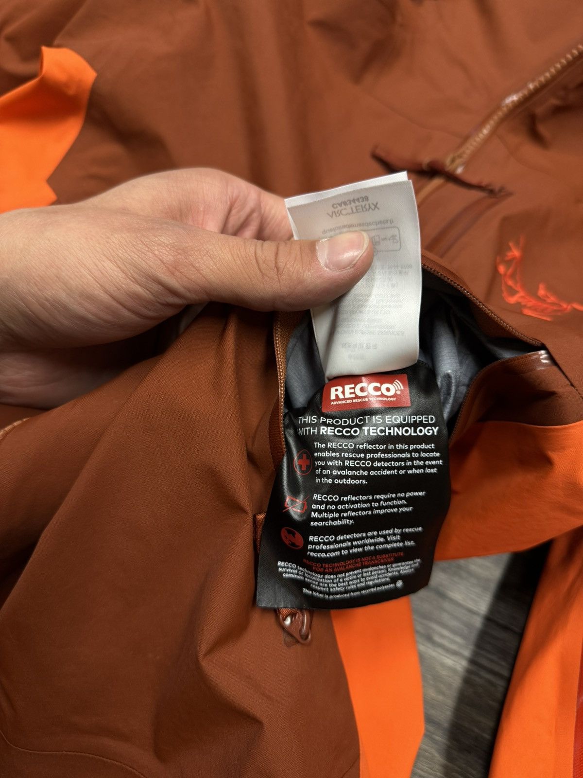 Arc'teryx ARC'TERYX SABRE SV FREERIDE JACKET Size US M / EU 48-50 / 2 - 6 Thumbnail