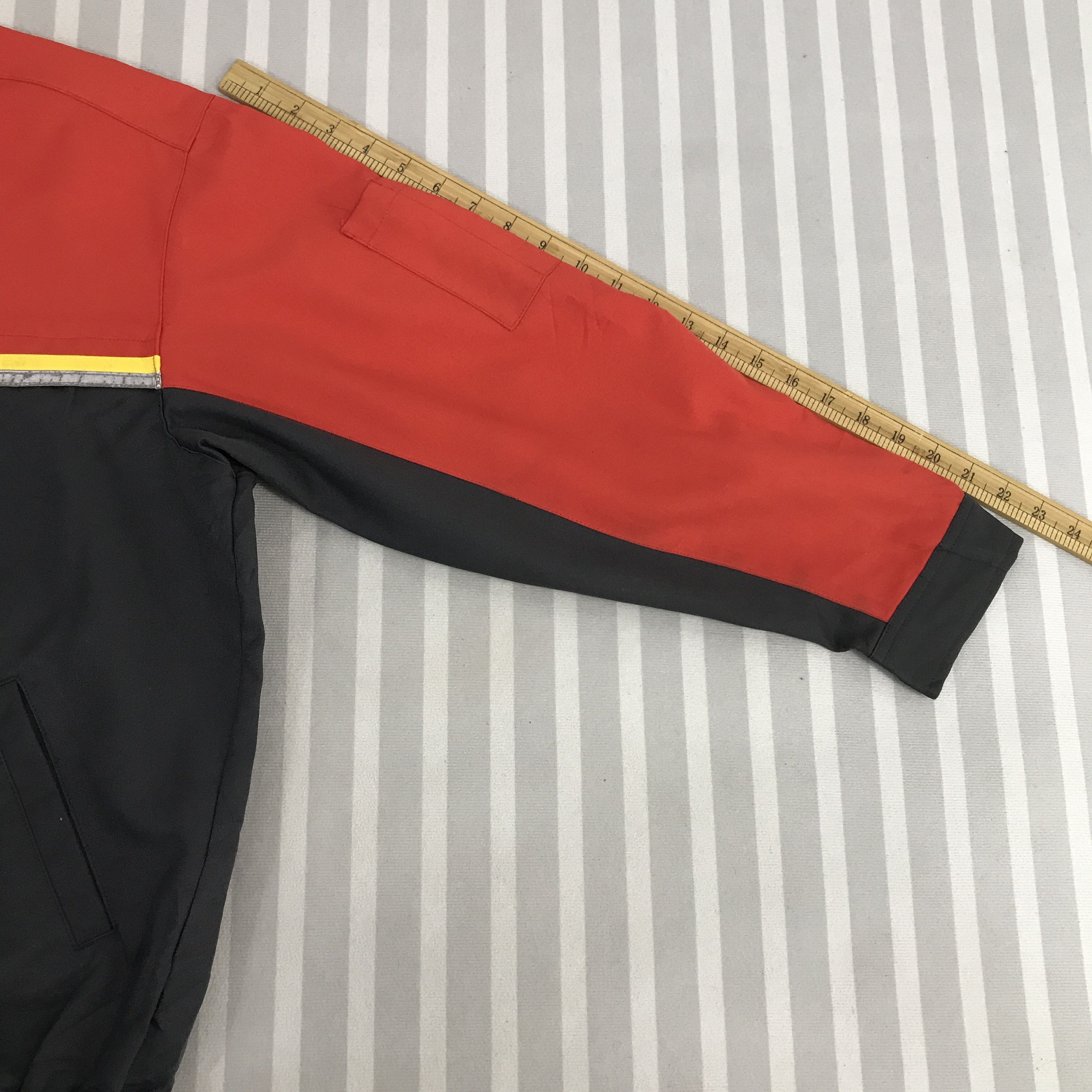 Japanese Brand × Vintage Vintage Shell Helix x Toyota TRD Racing Jacket Size US XL / EU 56 / 4 - 6 Thumbnail