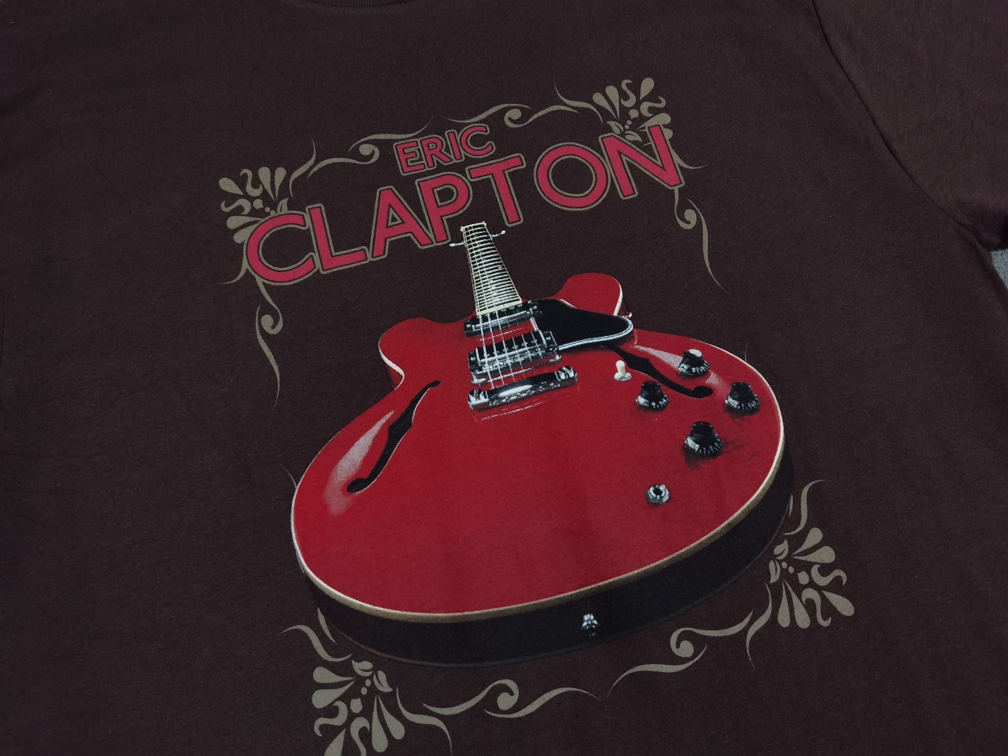 Other Eric Clapton japan 2019 M 2091 Size US M / EU 48-50 / 2 - 2 Thumbnail