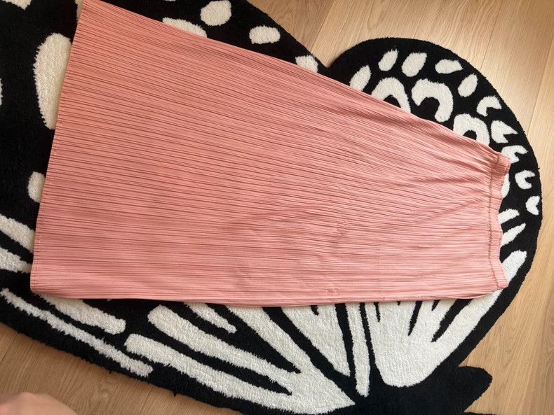 Issey Miyake issey miyake size:3 Pink pleated skirt Size 42" / US 20 - 2 Thumbnail