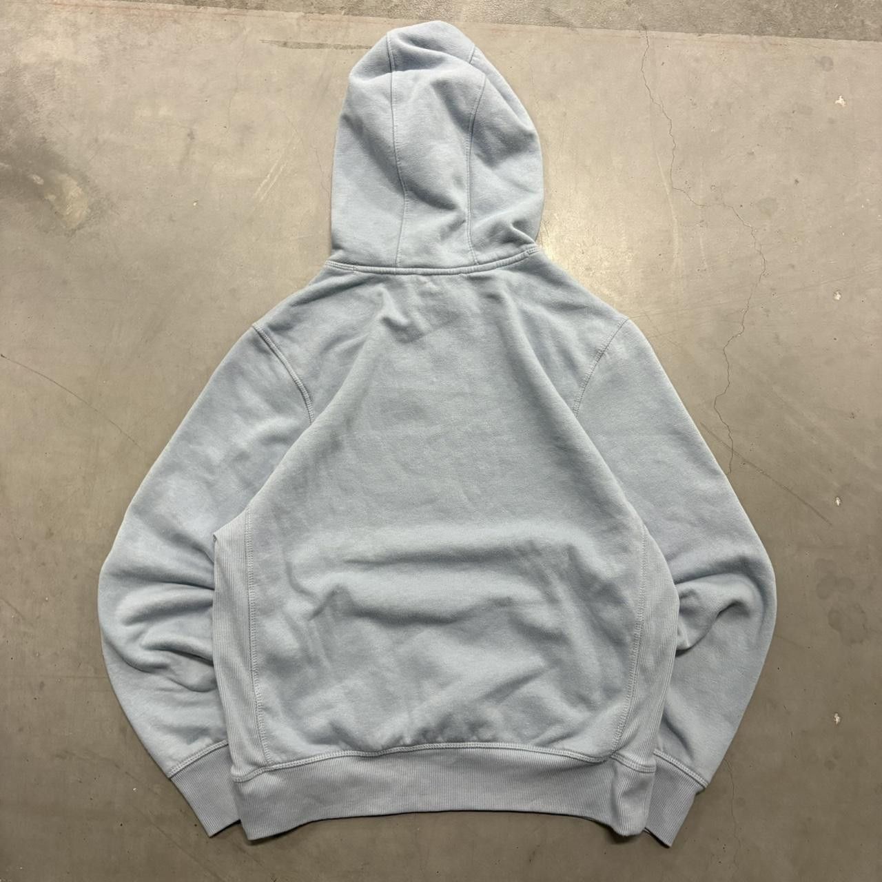 Vintage Crazy Vintage Y2K/2000s Blank Baby Blue Minimalist Essential Hoodie! Size US S / EU 44-46 / 1 - 2 Thumbnail