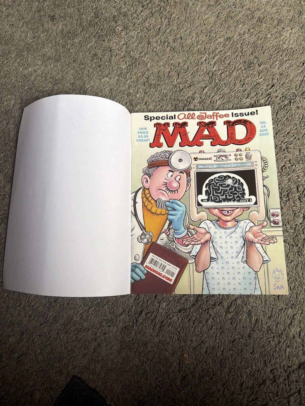Hypebeast 2020 Mad Magazine No. 14 Size ONE SIZE - 2 Thumbnail