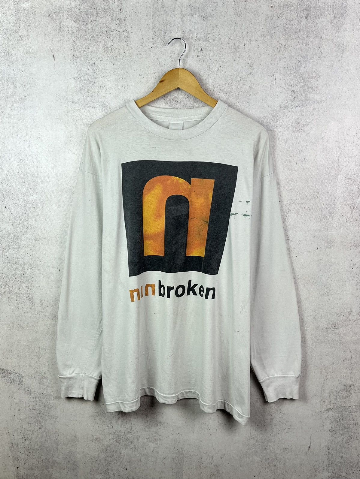 Band Tees Thrashed Vintage 1994 Nine Inch Nails NIN Broken Long-Sleeve Size US XL / EU 56 / 4 - 1 Thumbnail