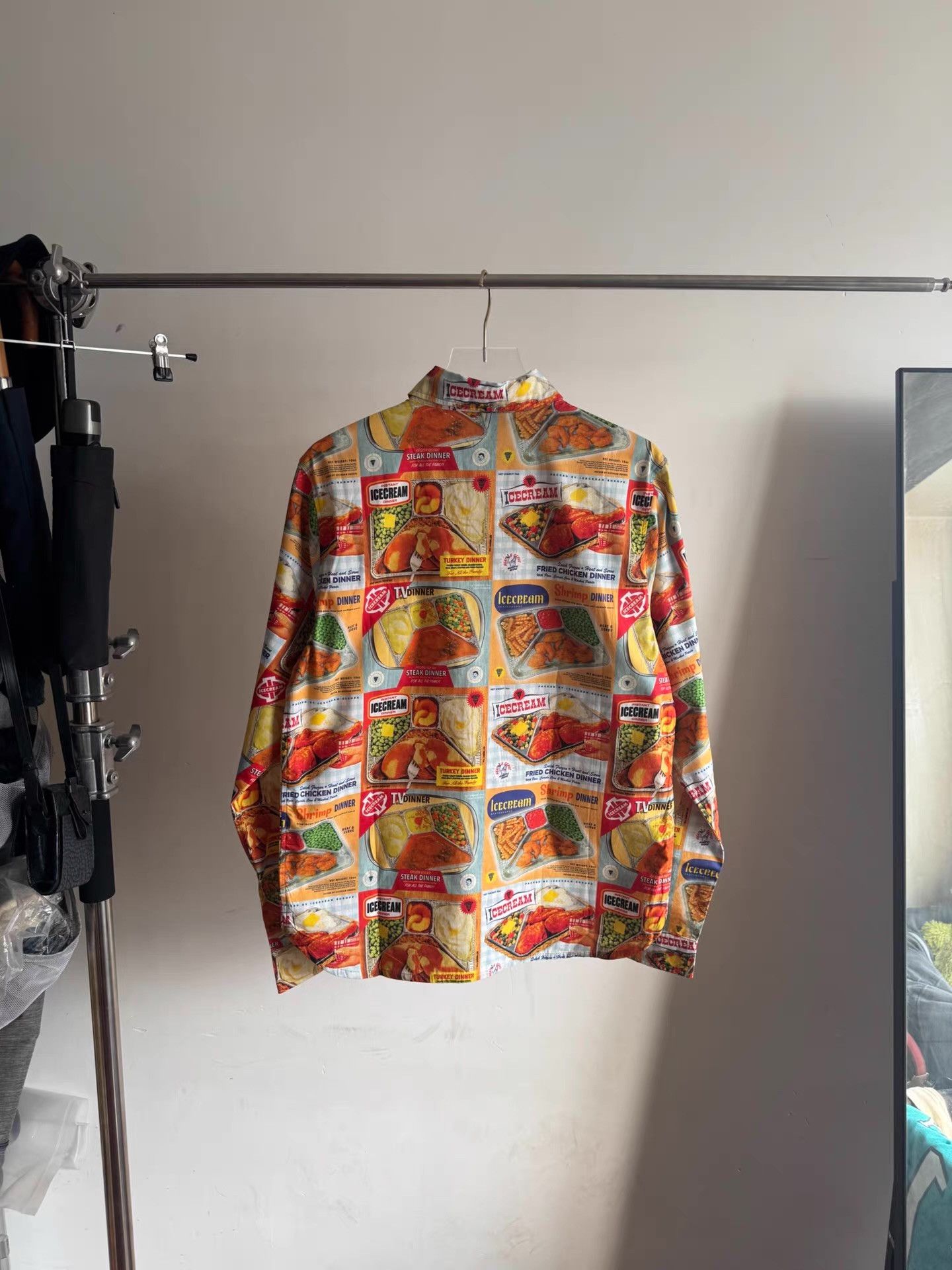 Billionaire Boys Club Billionaire Boys Club ICE CREAM Fast Food Print Shirt Q17 Size US S / EU 44-46 / 1 - 6 Thumbnail