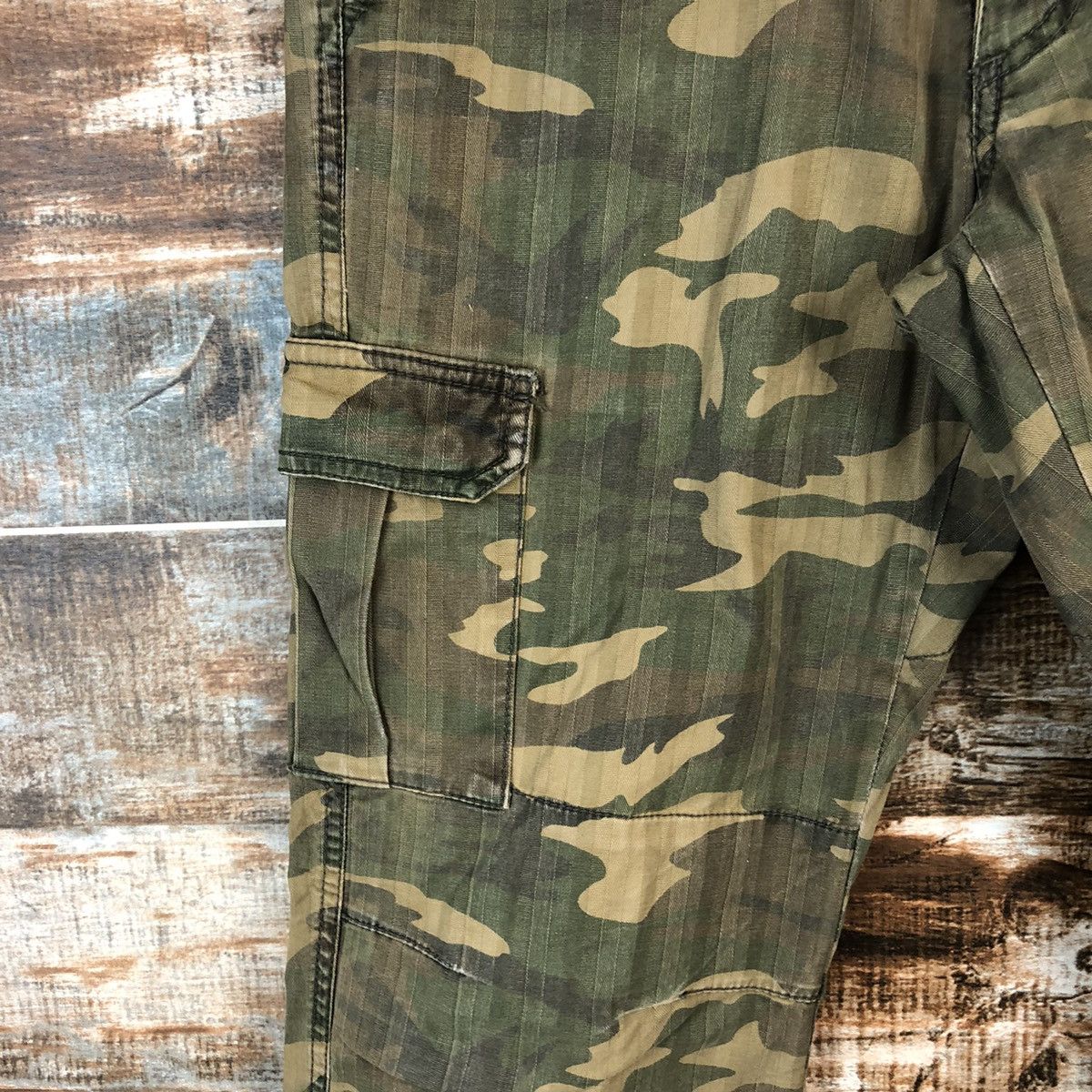 Japanese Brand DLL Ships Green Camo Cargo Multipocket Pants #C760 Size US 28 / EU 44 - 10 Thumbnail