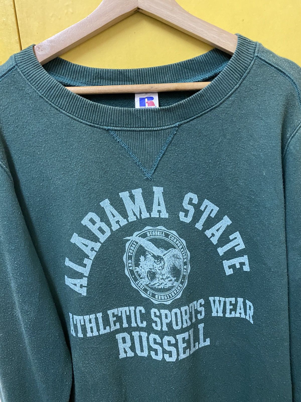 Russell Athletic Alabama State Sweatshirt Crewneck Tee Size US XL / EU 56 / 4 - 3 Thumbnail
