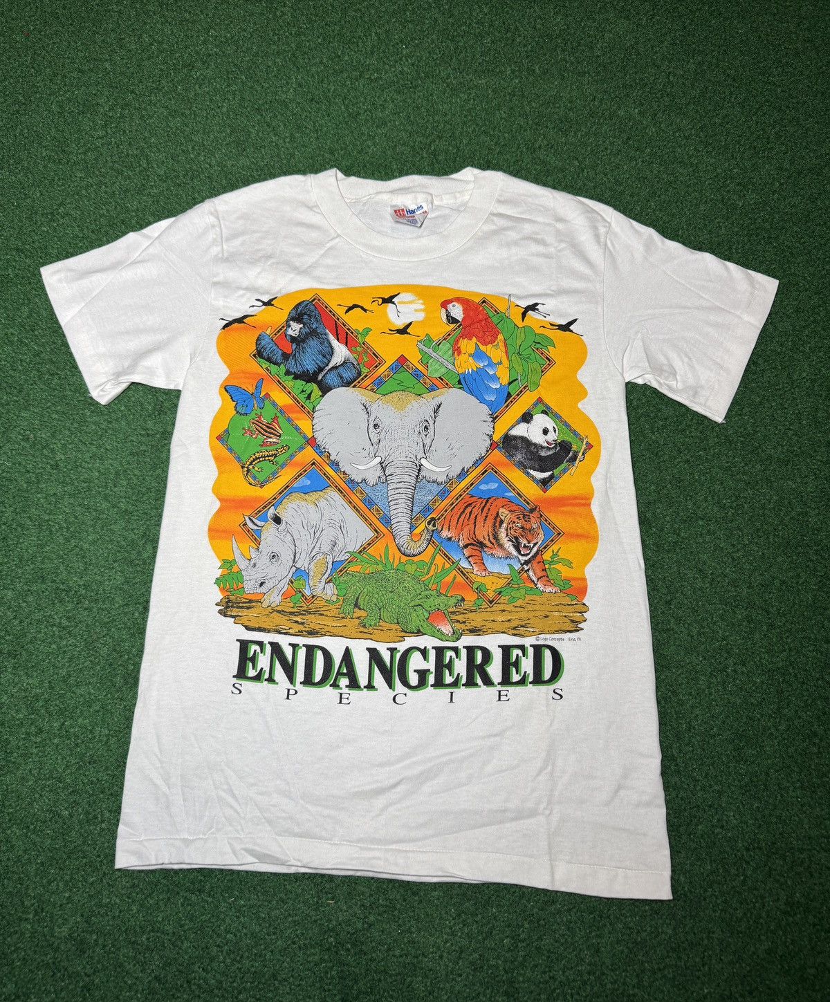 Vintage Endangered Species Nature Animal Print 90s Sm 17x27 T Shirt Size US S / EU 44-46 / 1 - 1 Thumbnail