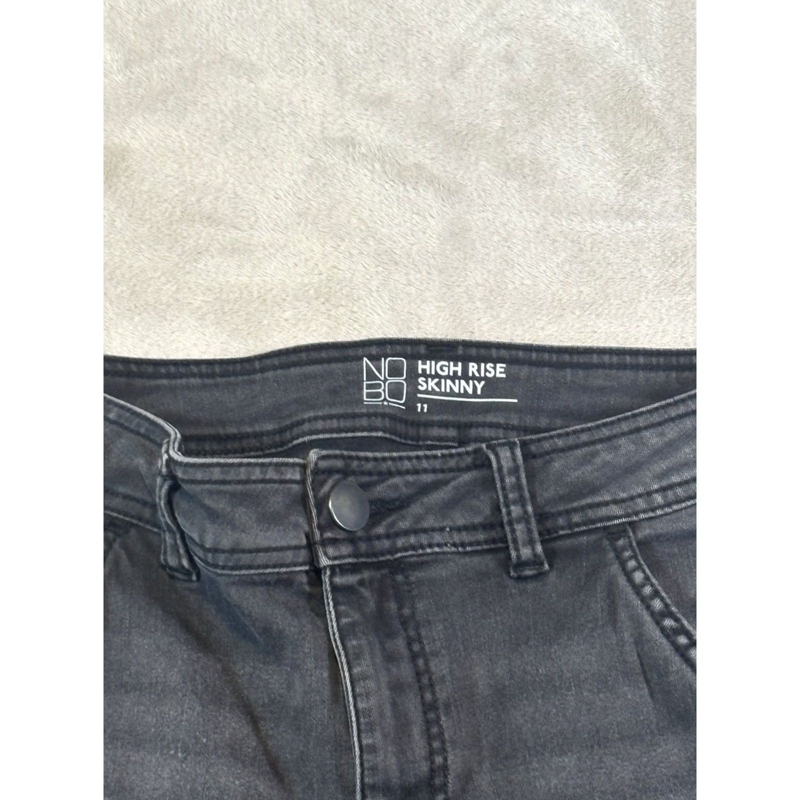 Vintage No Boundaries Jeans Women's 11 Skinny High Rise Black Denim Jeans Black 5-Pocket Pockets Stretch Womens Jeans Size 32" / US 10 / IT 46 - 3 Thumbnail