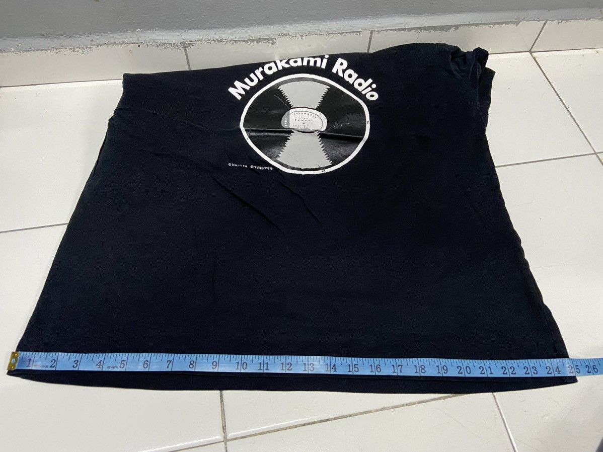 Uniqlo HARUKI MURAKAMI RADIO TOKYO FM x UNIQLO TEE SHIRT Size US XL / EU 56 / 4 - 14 Thumbnail