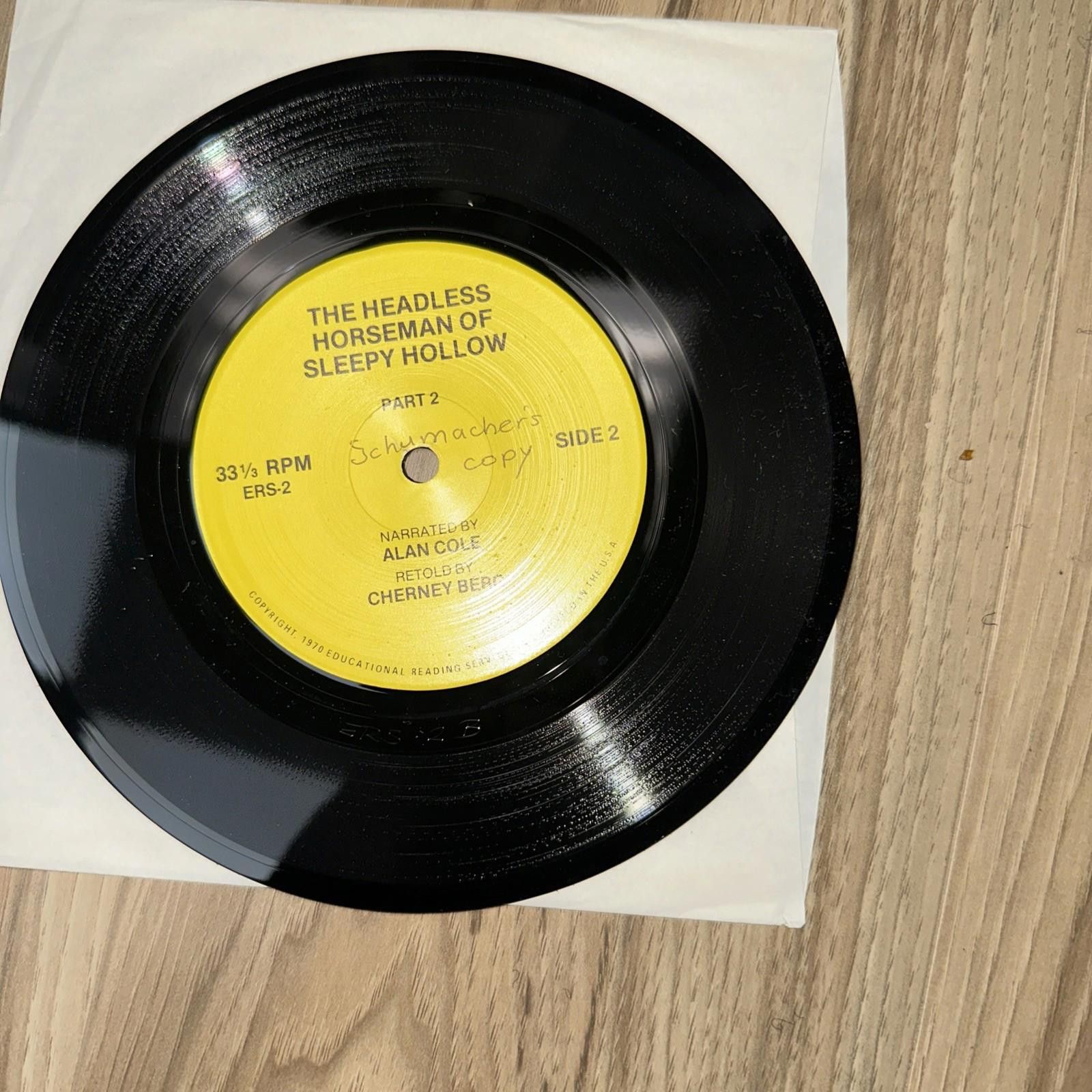 Other The Headless Horseman Of Sleepy Hollow Book Record Set vtg Size ONE SIZE - 3 Thumbnail