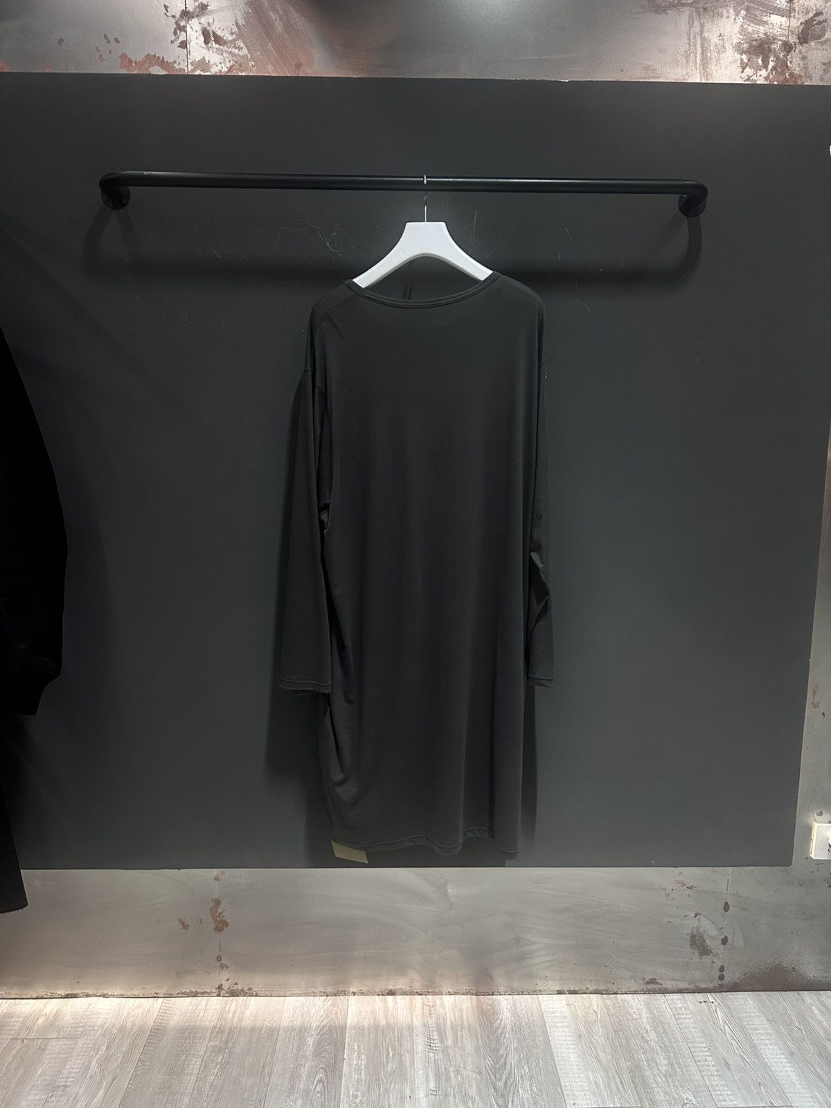 Yohji Yamamoto Yohji yamamoto big long sleeve tee ( one size) Size US M / EU 48-50 / 2 - 2 Thumbnail