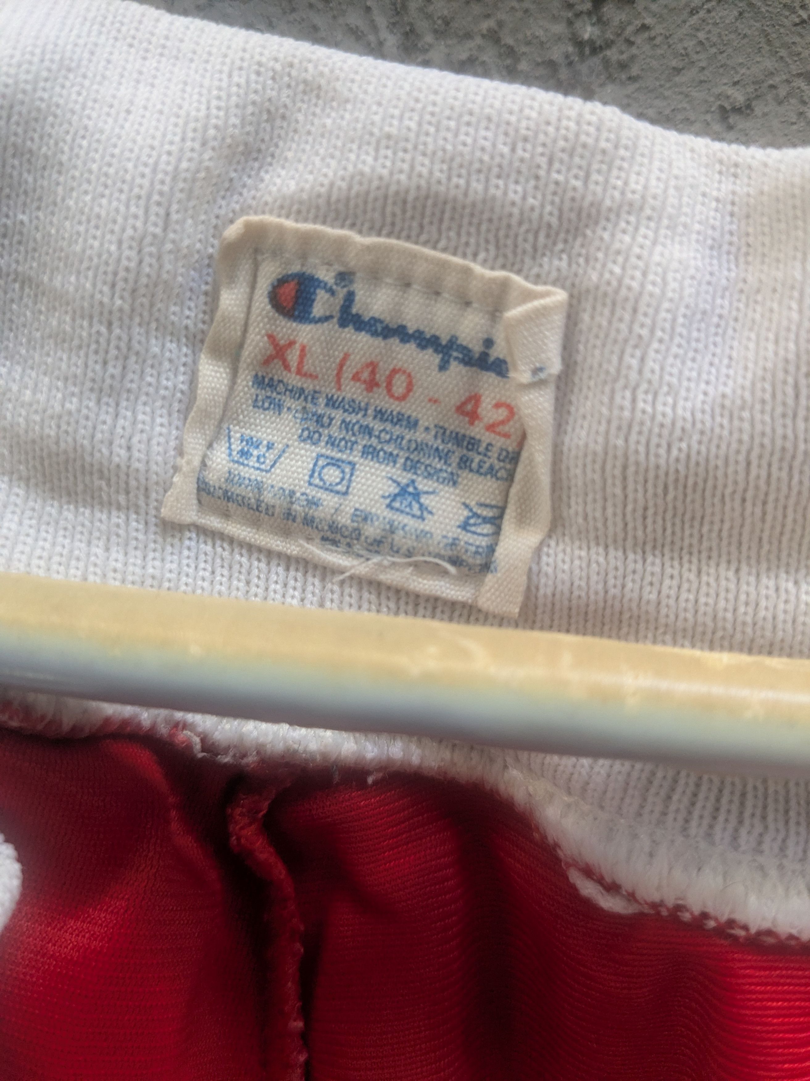 Vintage Chicago bulls vintage champion size xl short Size US 36 / EU 52 - 3 Thumbnail